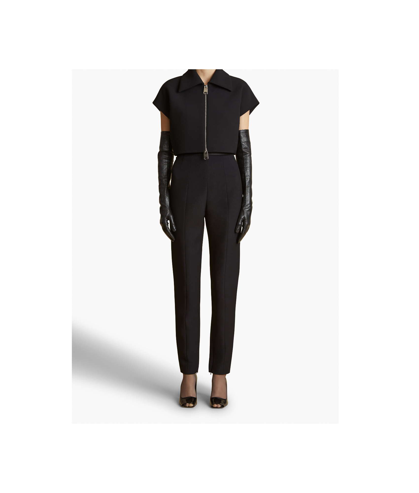 Khaite Robin Cropped Zip-front Top In Black
