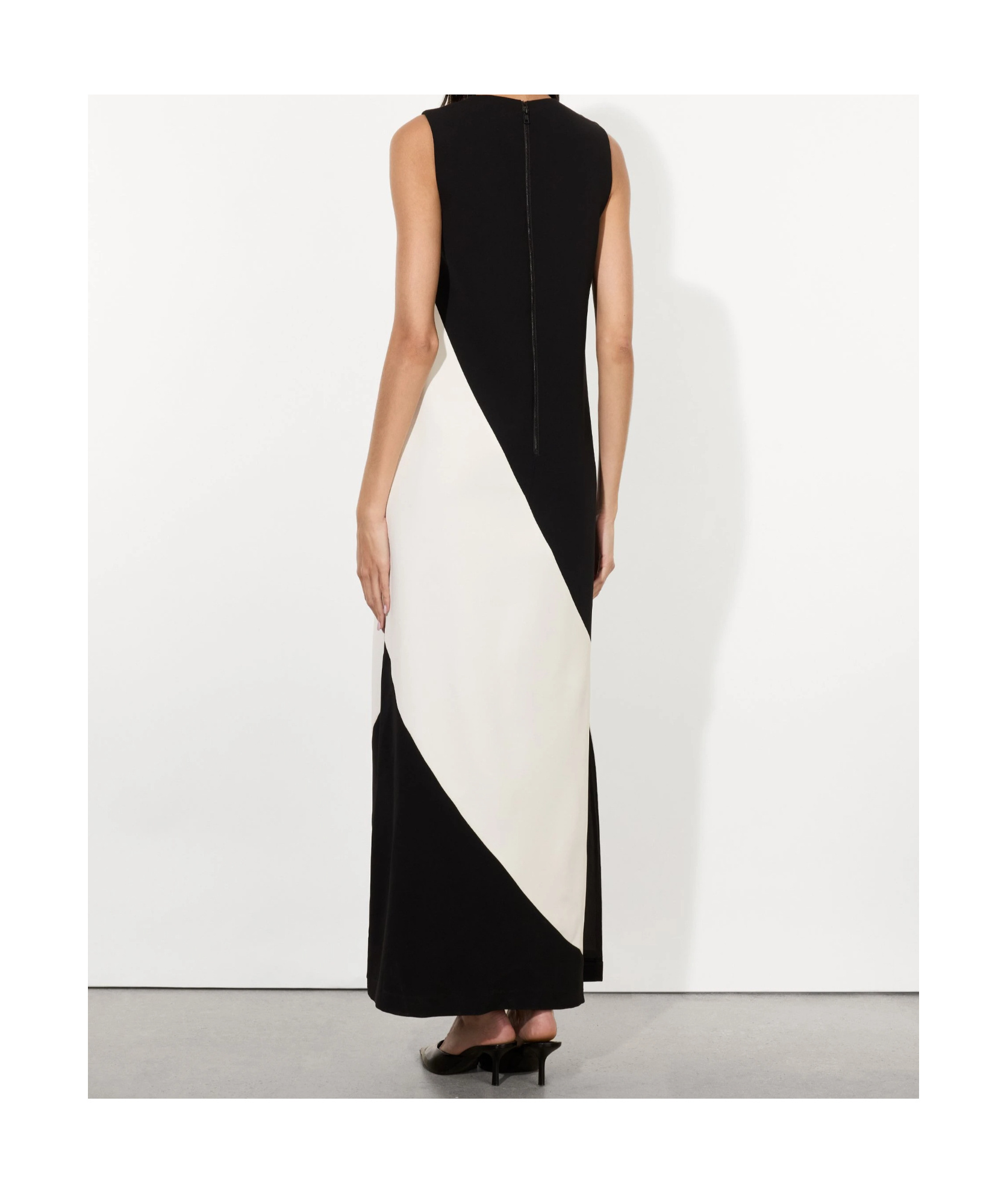 Alice And Olivia Kate Midi Dress In Black/off White