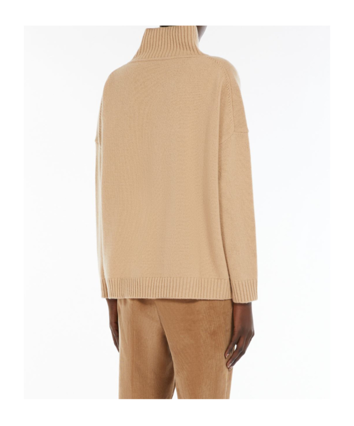 Weekend Max Mara Long-sleeved Wool Sweater In Nude