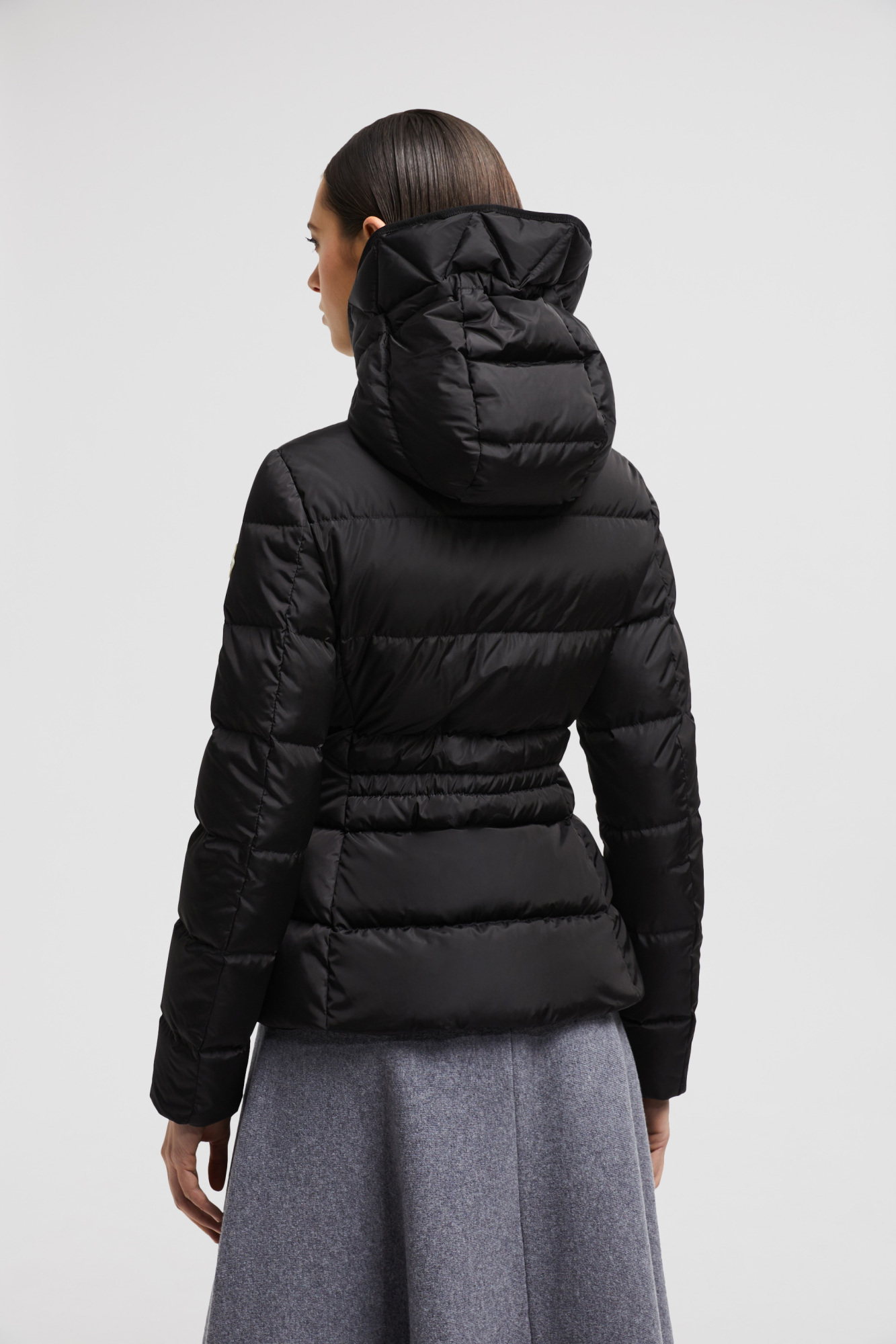 Moncler Avoce Short Down Jacket In Black