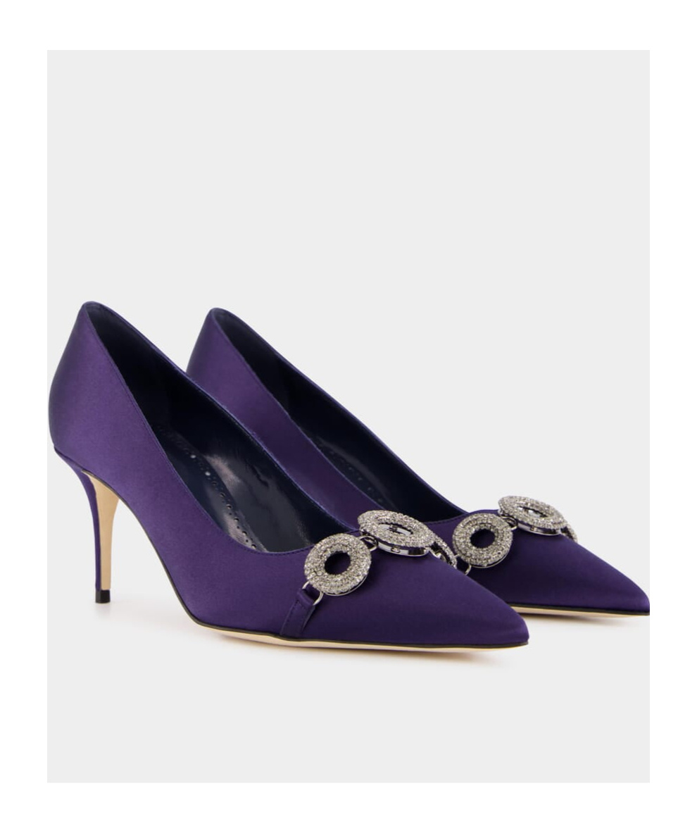 Manolo Blahnik Pointed Toe High Heels In Blue