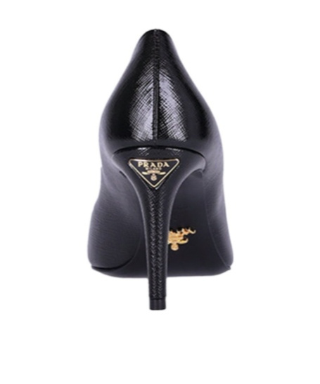 Prada Saffiano Pointed Heels In Black