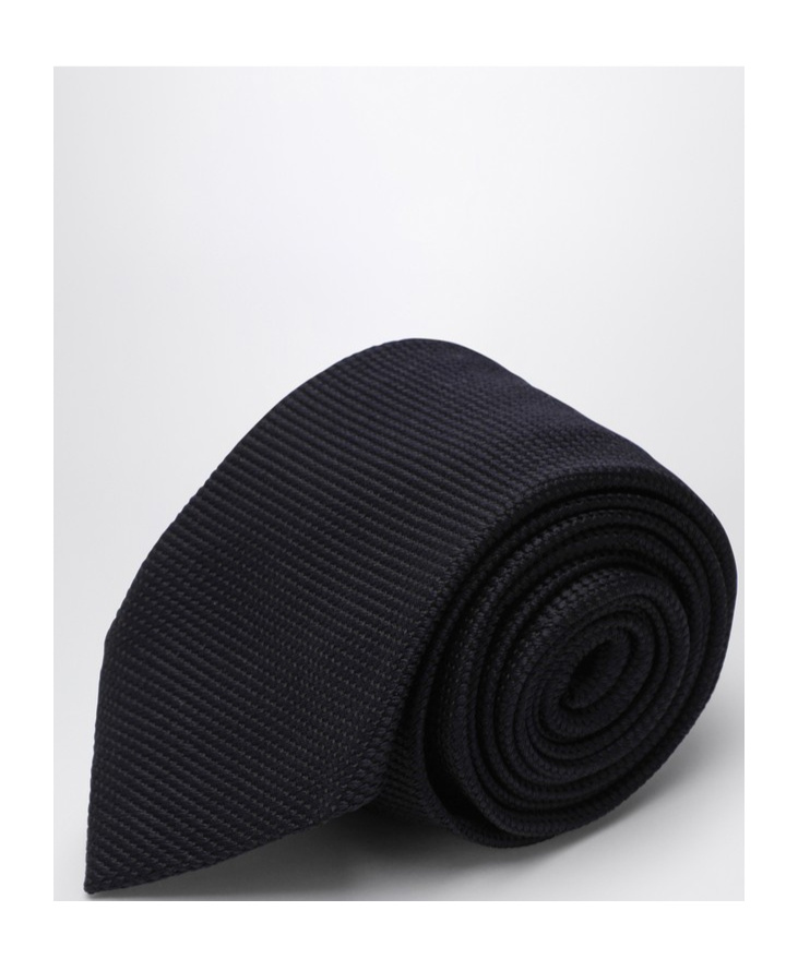 Destin Surl Solid Color Tie In Black