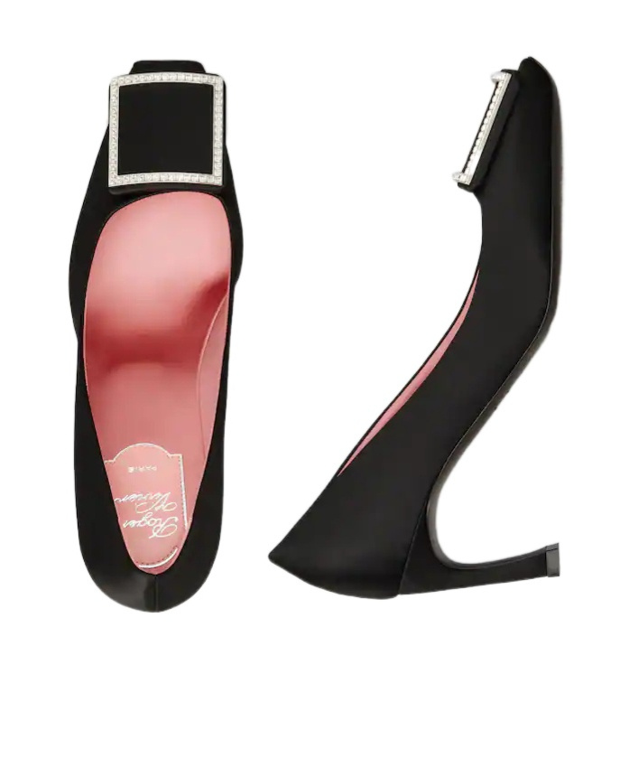 Roger Vivier Trompette Pumps In Satin In Black