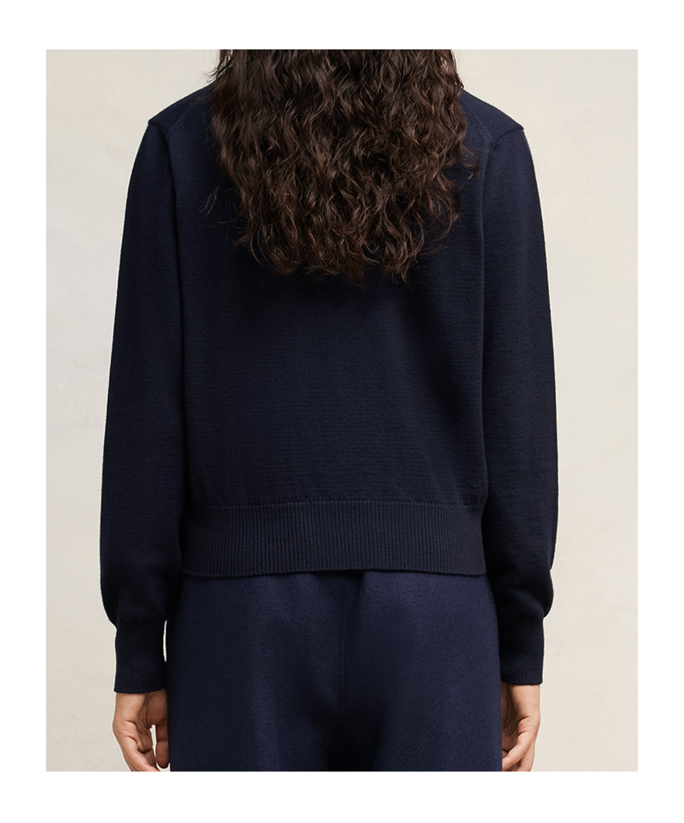 Ami Alexandre Mattiussi Crewneck Heart-embroidered Wool Sweater In Blue