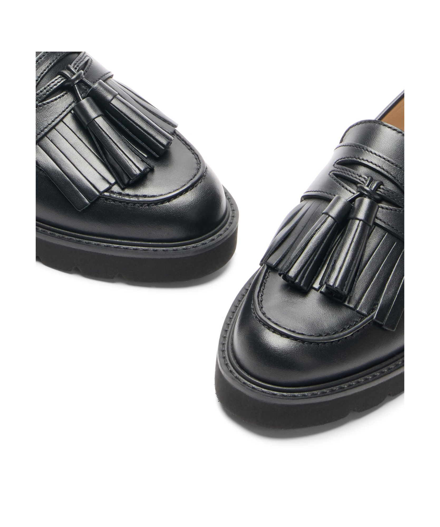 Stuart Weitzman Mila Lift Tassel-embellished Loafers In Black
