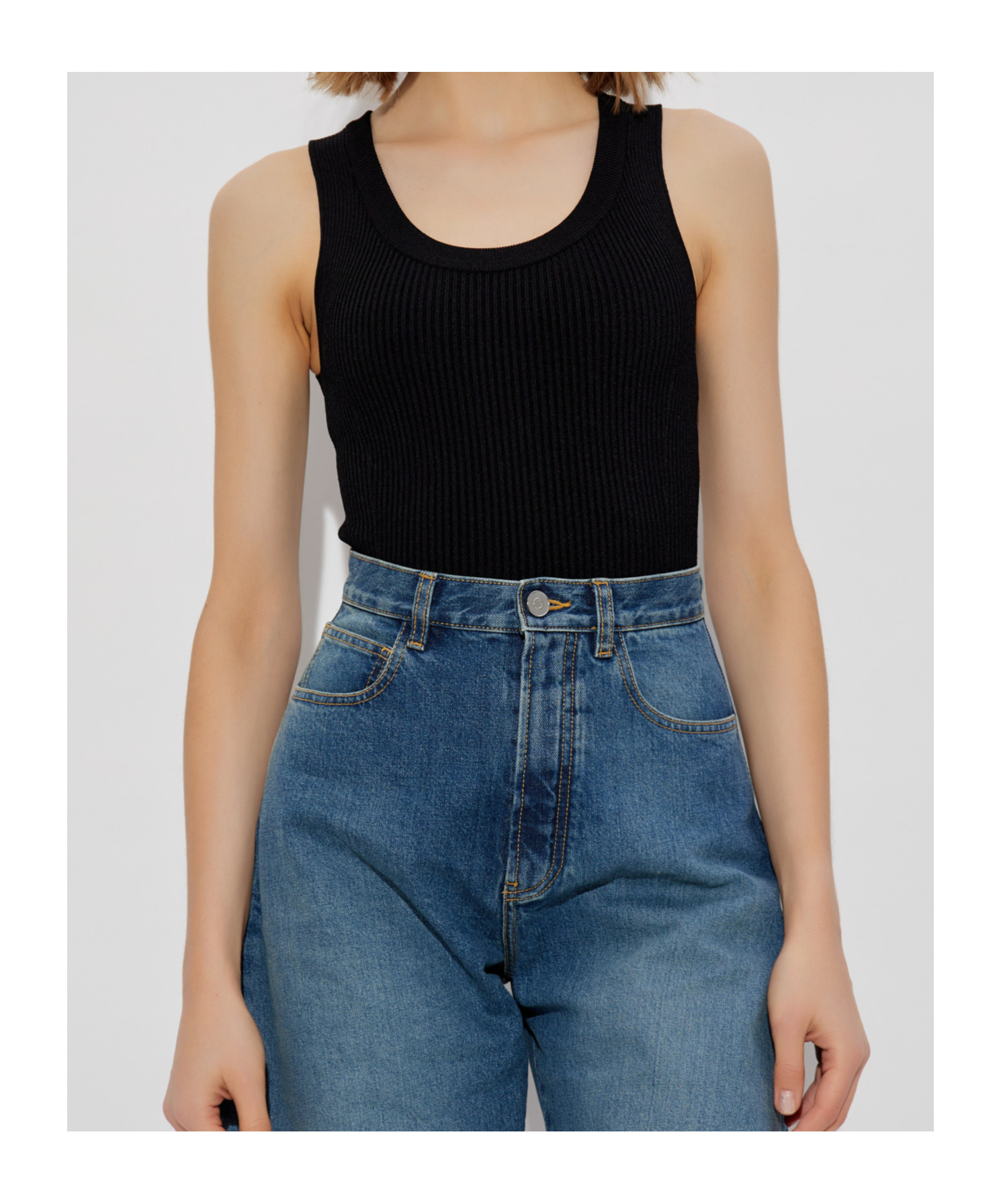 Alaïa Ribbed Texture Scoop Neck Sleeveless Body In Black