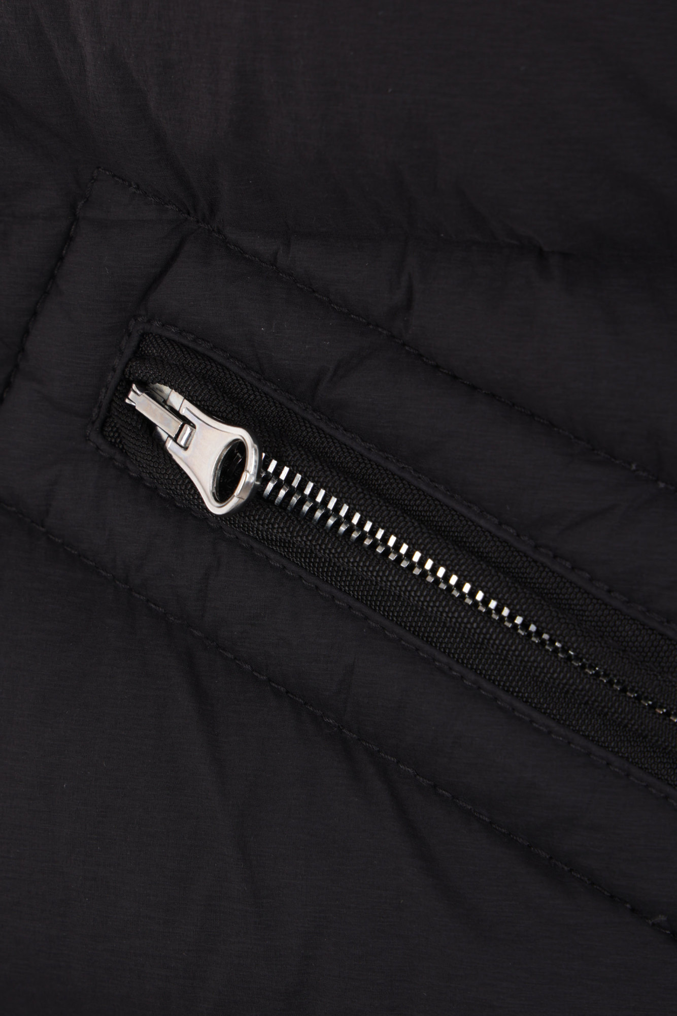 Stone Island Compass-badge Quilted Puffer Jacket In Black
