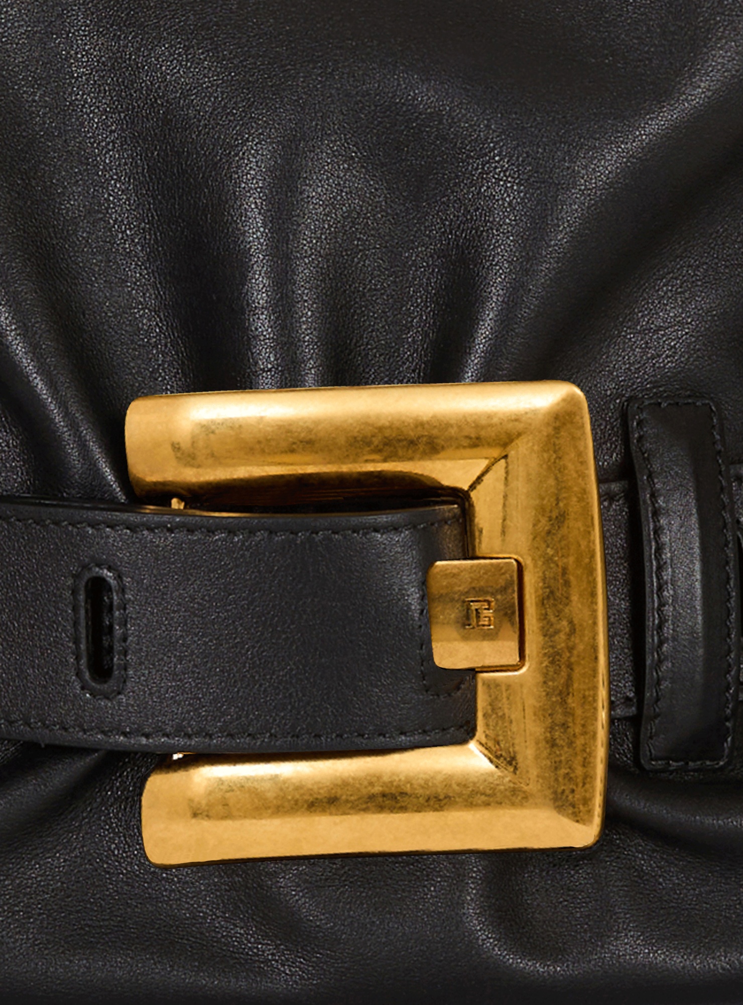 Balmain Anthem Medium Buckle Shoulder Bag In Calfskin In Black