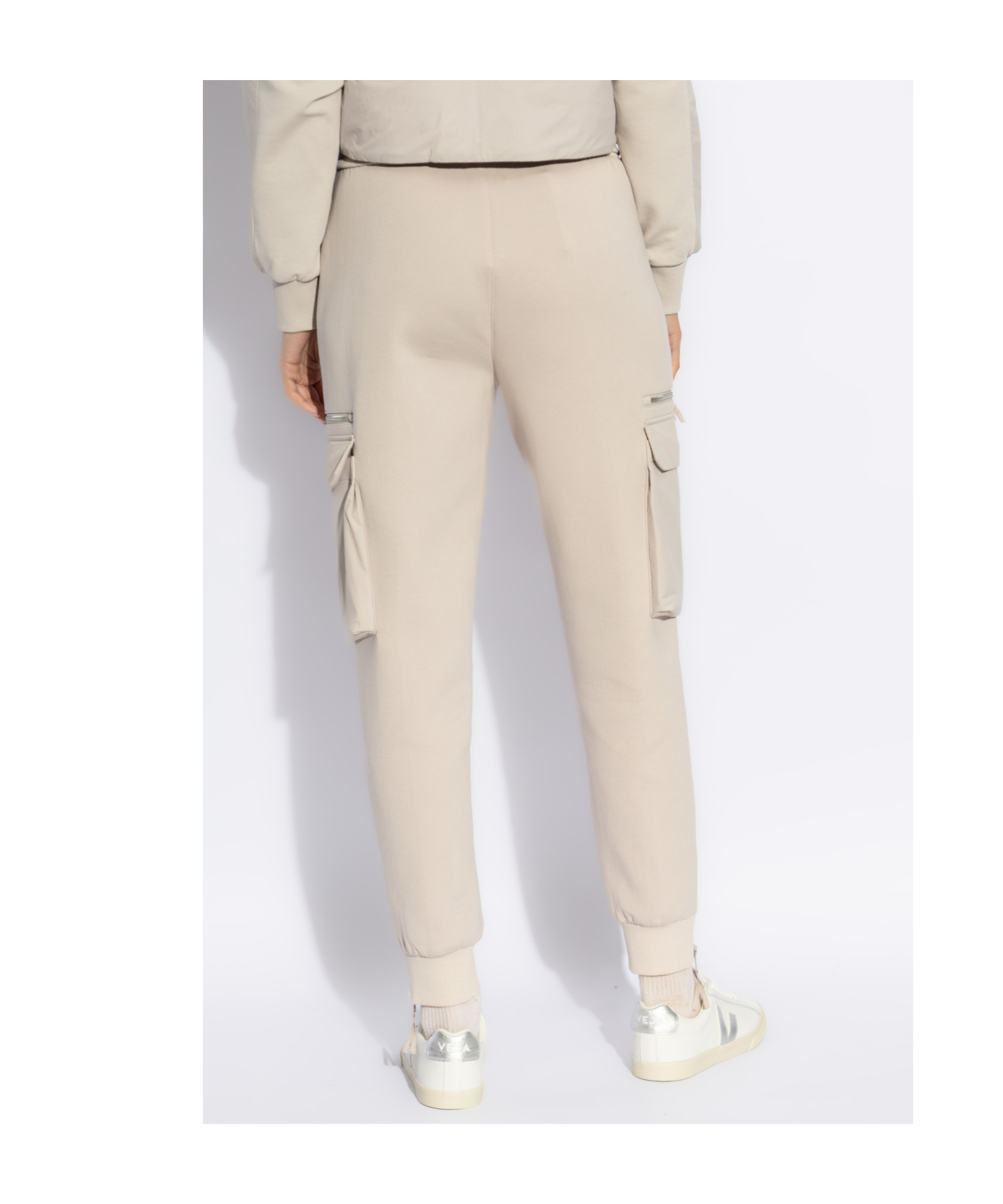Moose Knuckles Elastic Waist Casual Pants In Nude