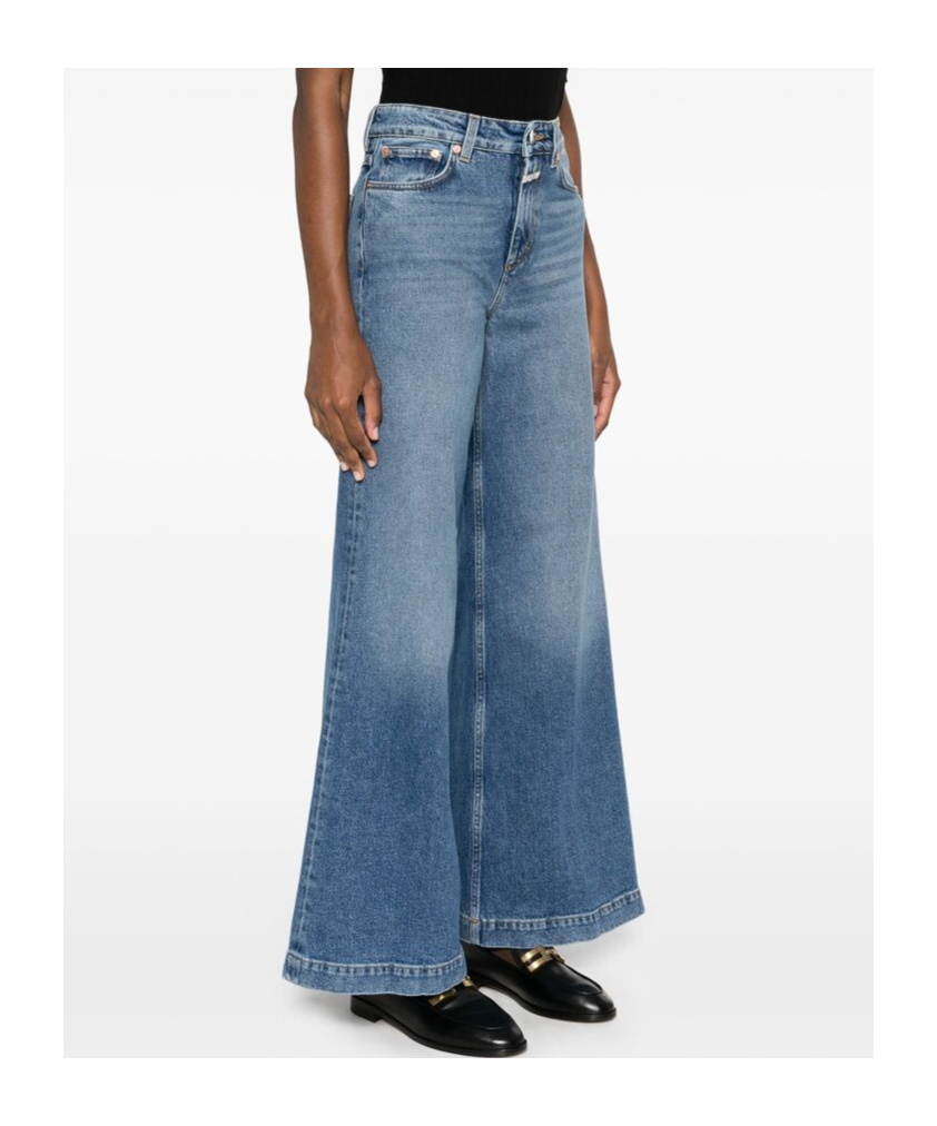 Shop Closed Glow-up Jeans In Blue