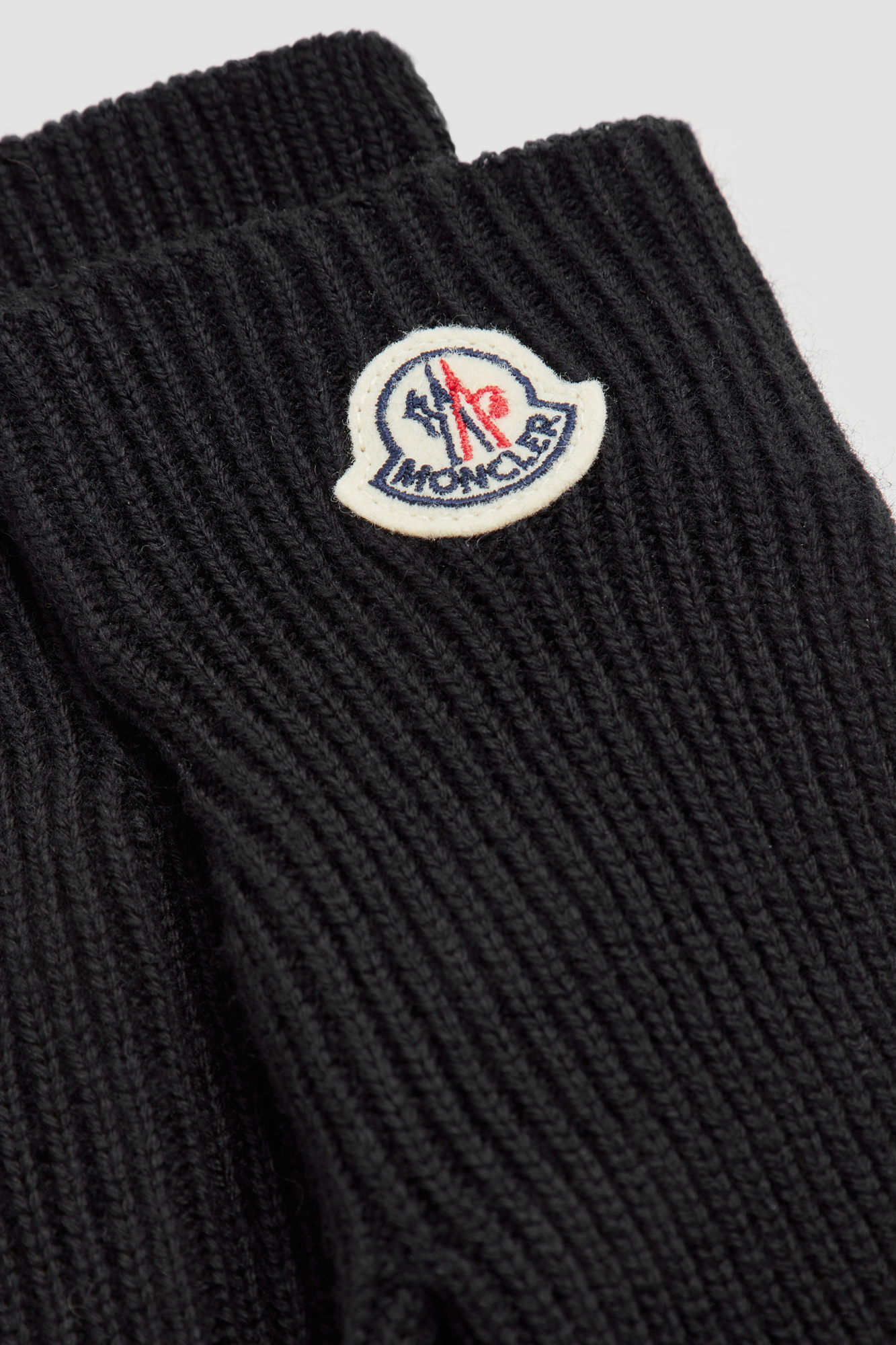 Moncler Virgin Wool Gloves In Black