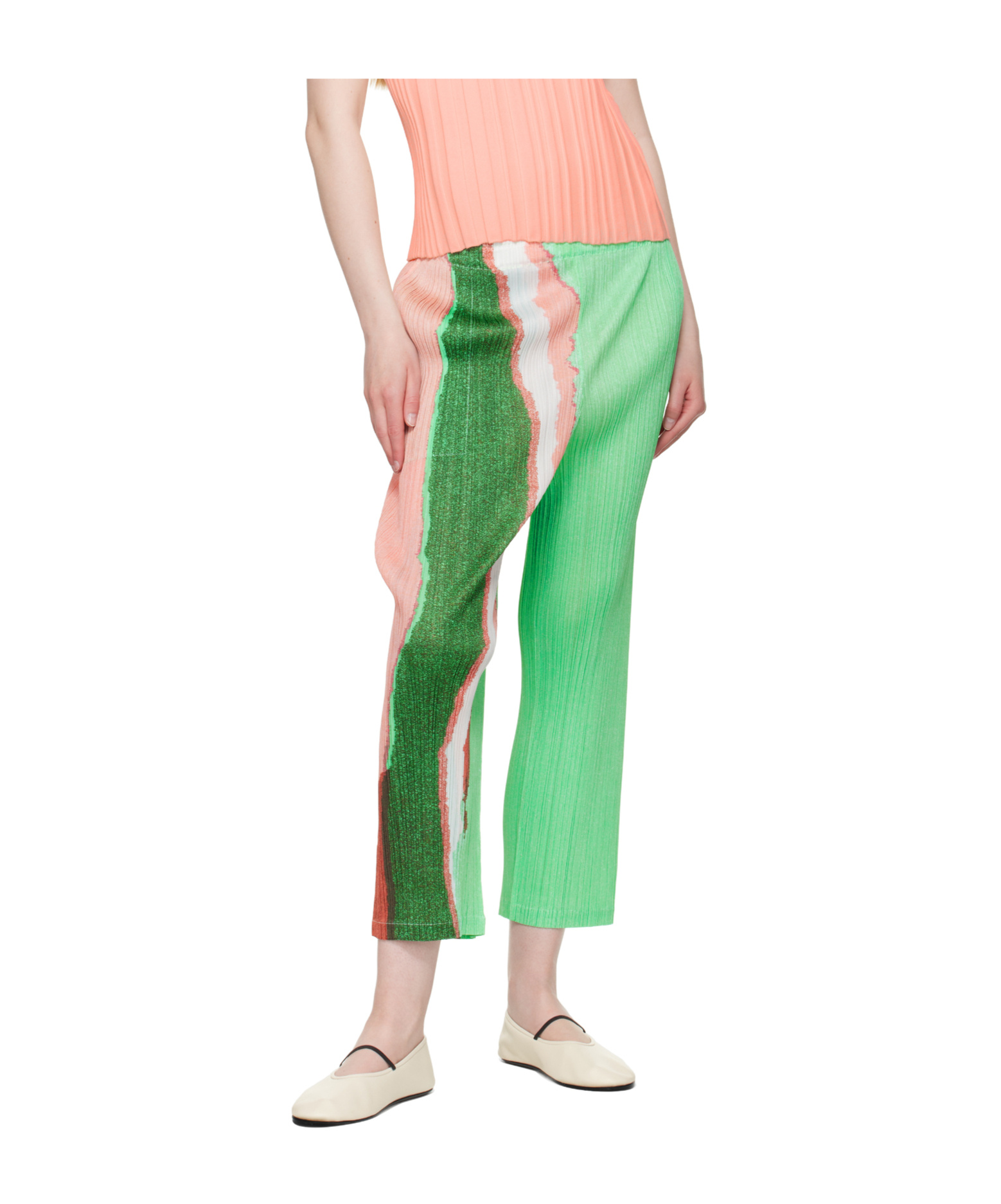 Issey Miyake Patterned Casual Pants In Green
