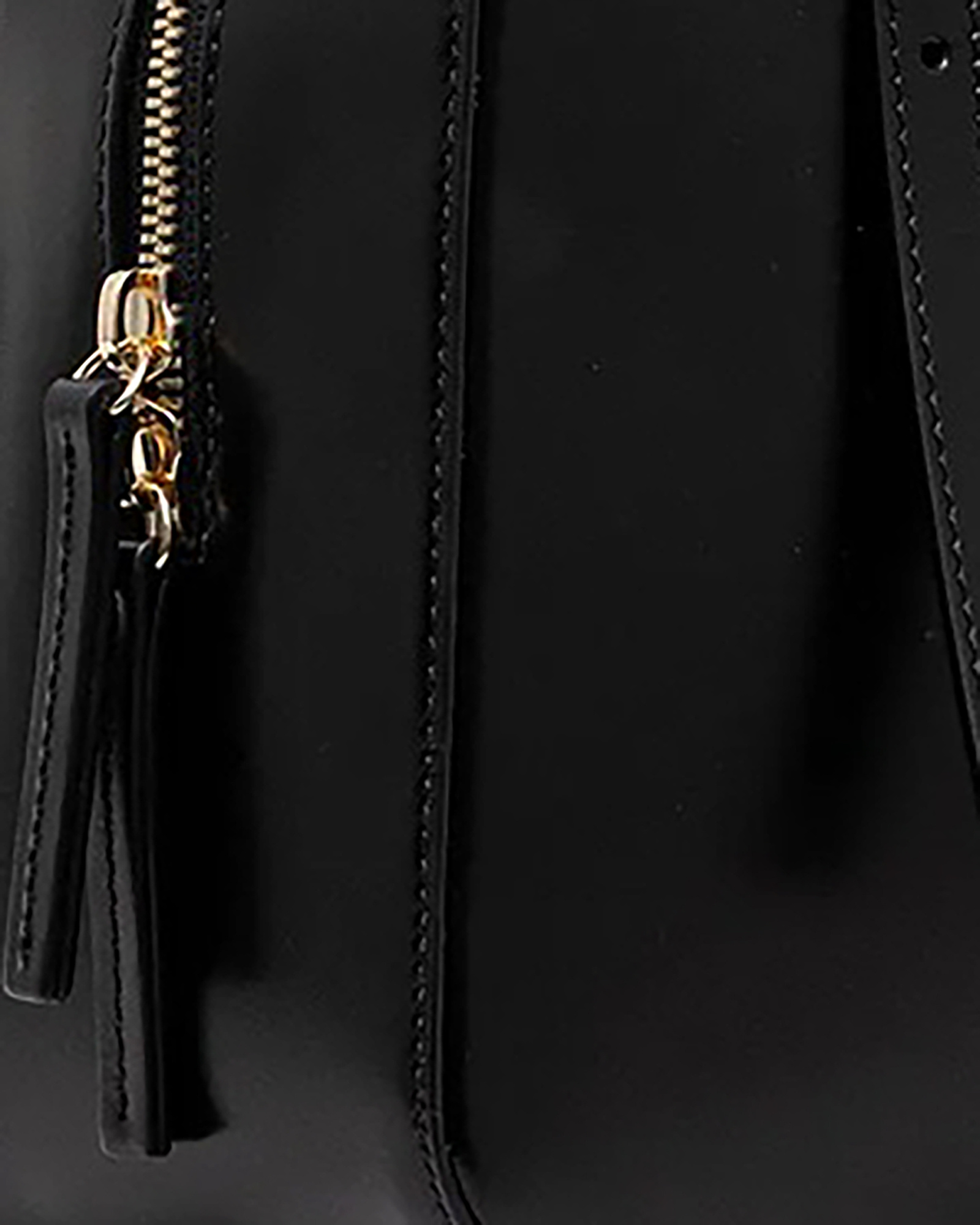 Apc A.p.c. Black Shoulder Bag With Versatile Carrying Options In Black