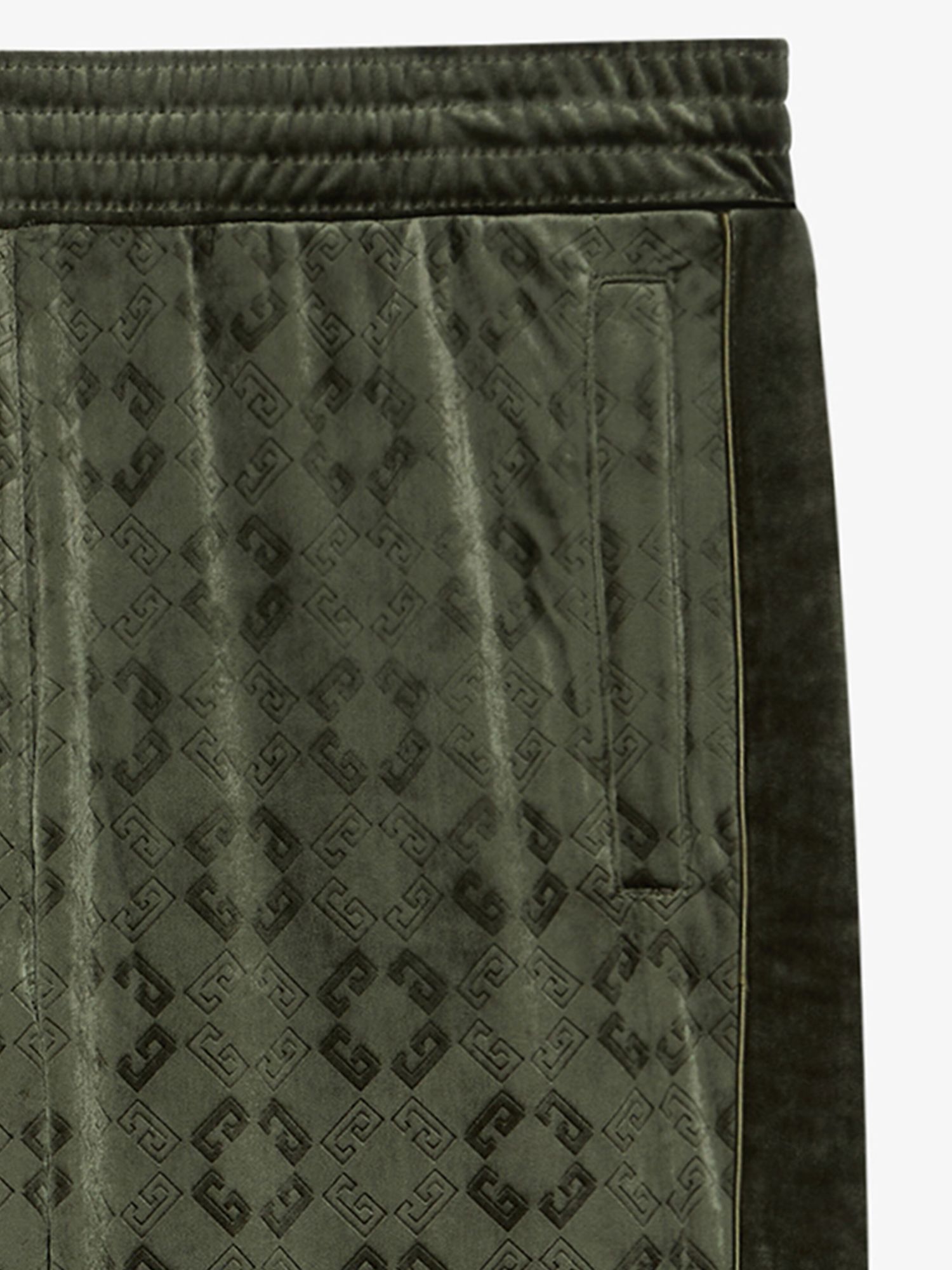 Givenchy Pantalon De Jogging En Velours Monogramme 72 In Black