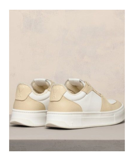 Ami Alexandre Mattiussi Laced Sneakers In White