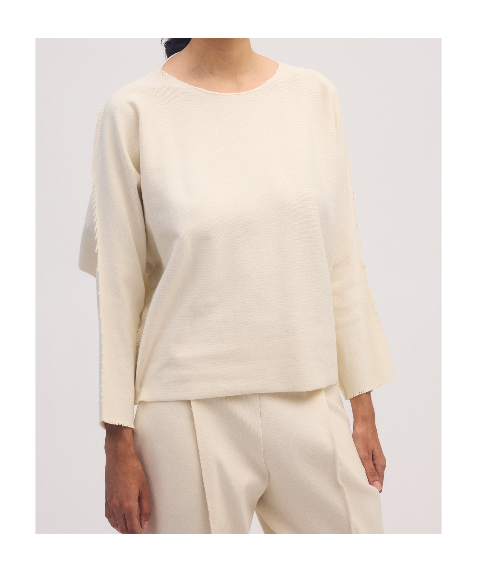 Issey Miyake Round-collar And Long-sleeved Blouse In White