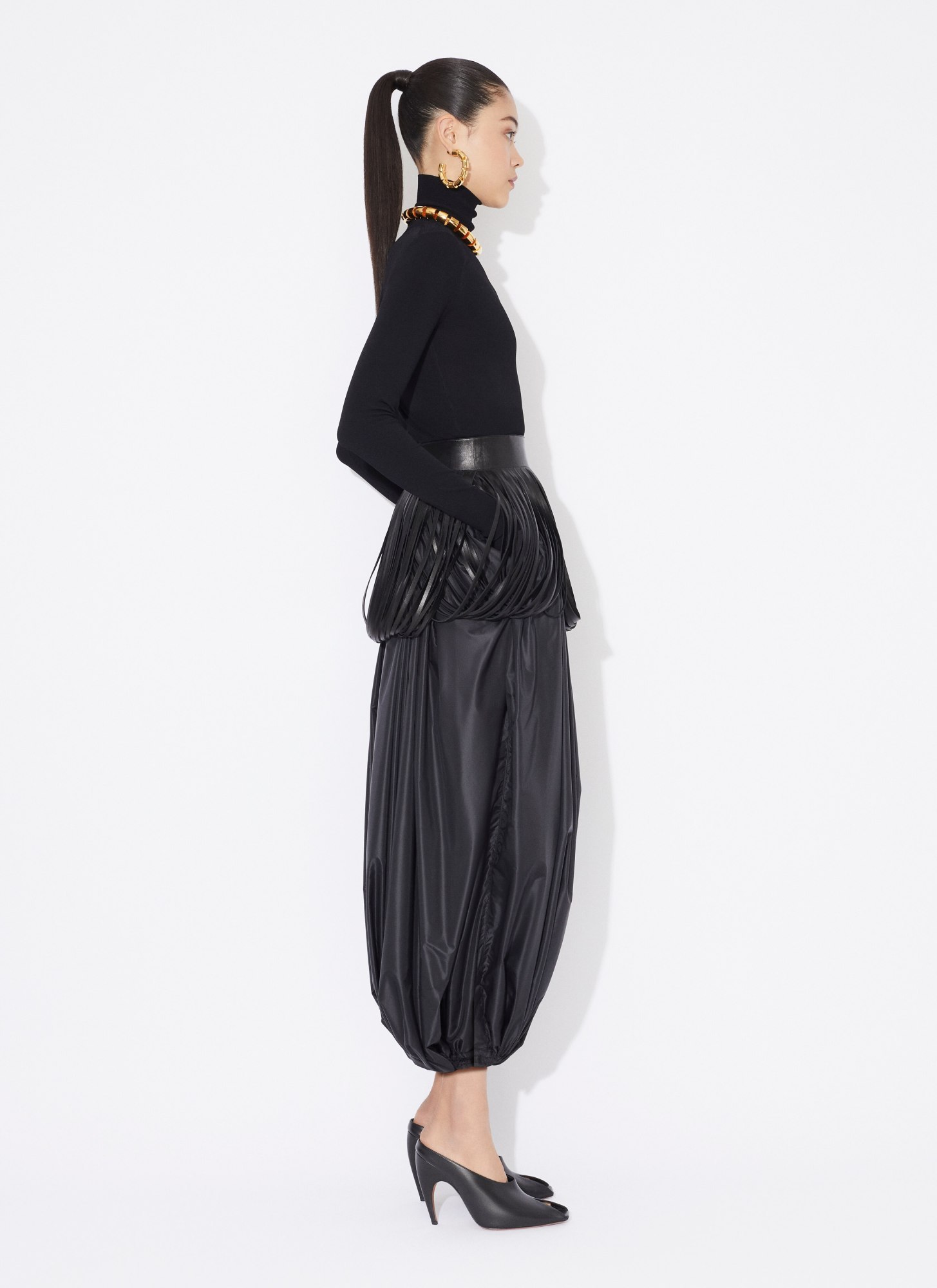 ALAÏA HIGH-NECK SWEATER
