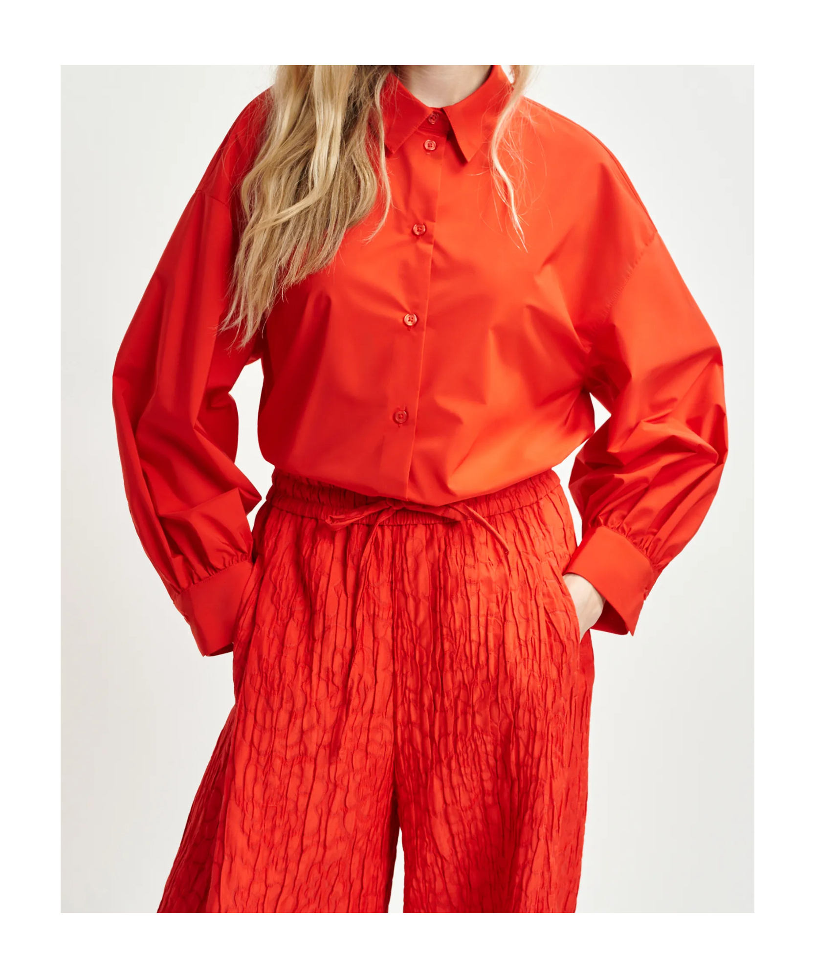 Essentiel Antwerp Red Oversized Shirt With Pleated Cuffs In Red