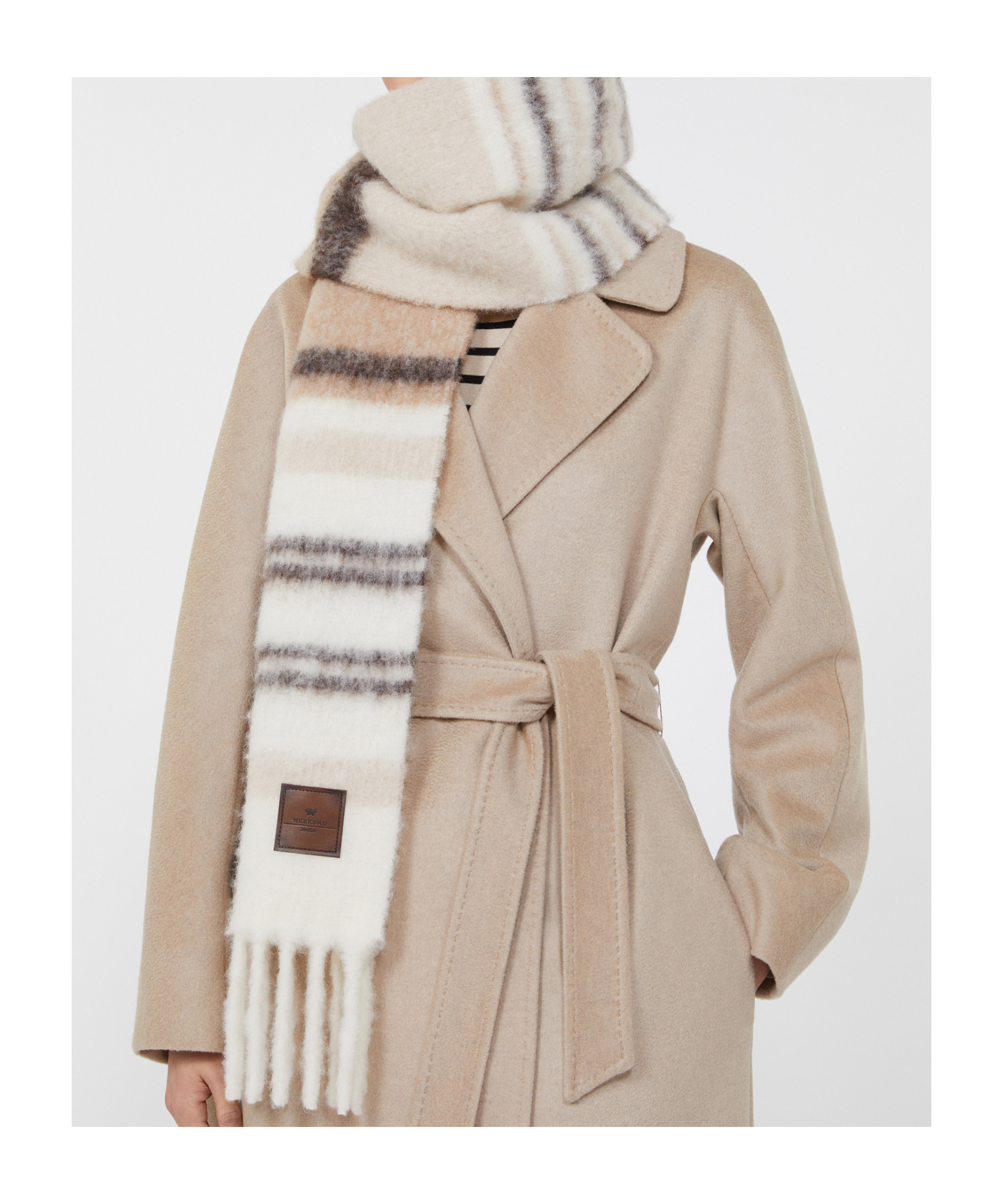 Weekend Max Mara Écharpe En Alpaga Mélangé In White