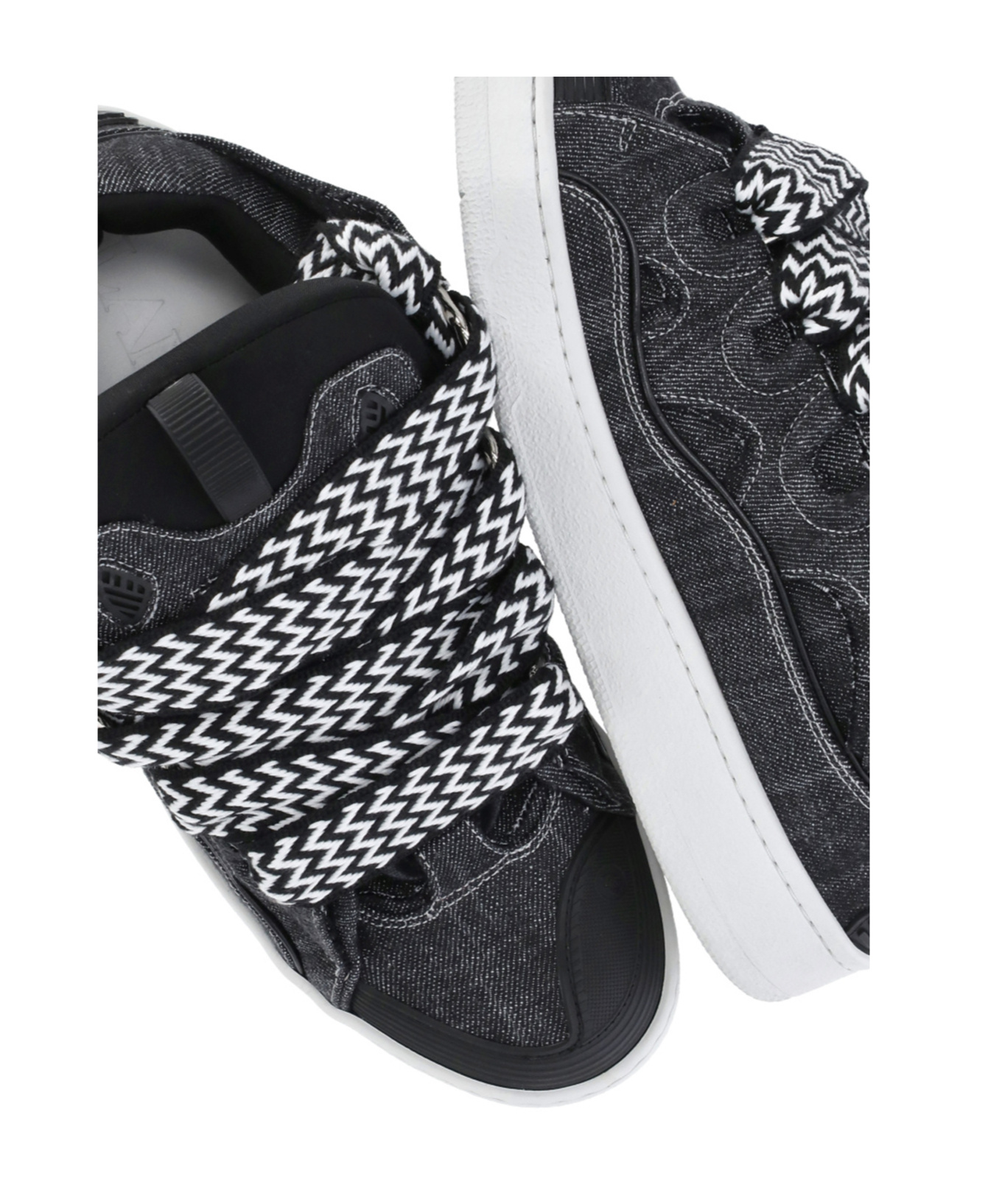 Shop Lanvin Curb Sneakers In Black
