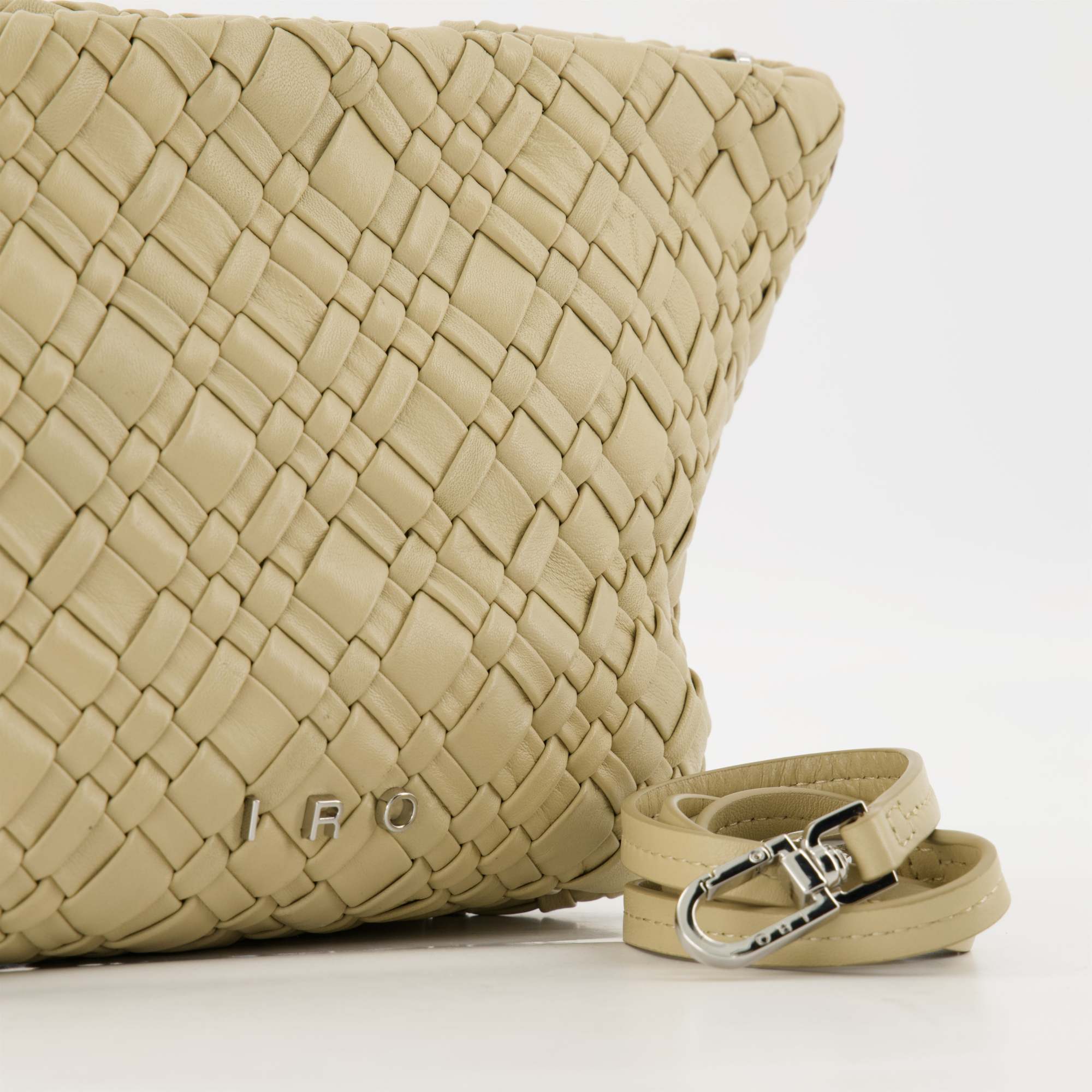 Iro Knitted Cross-body Bag In Nude