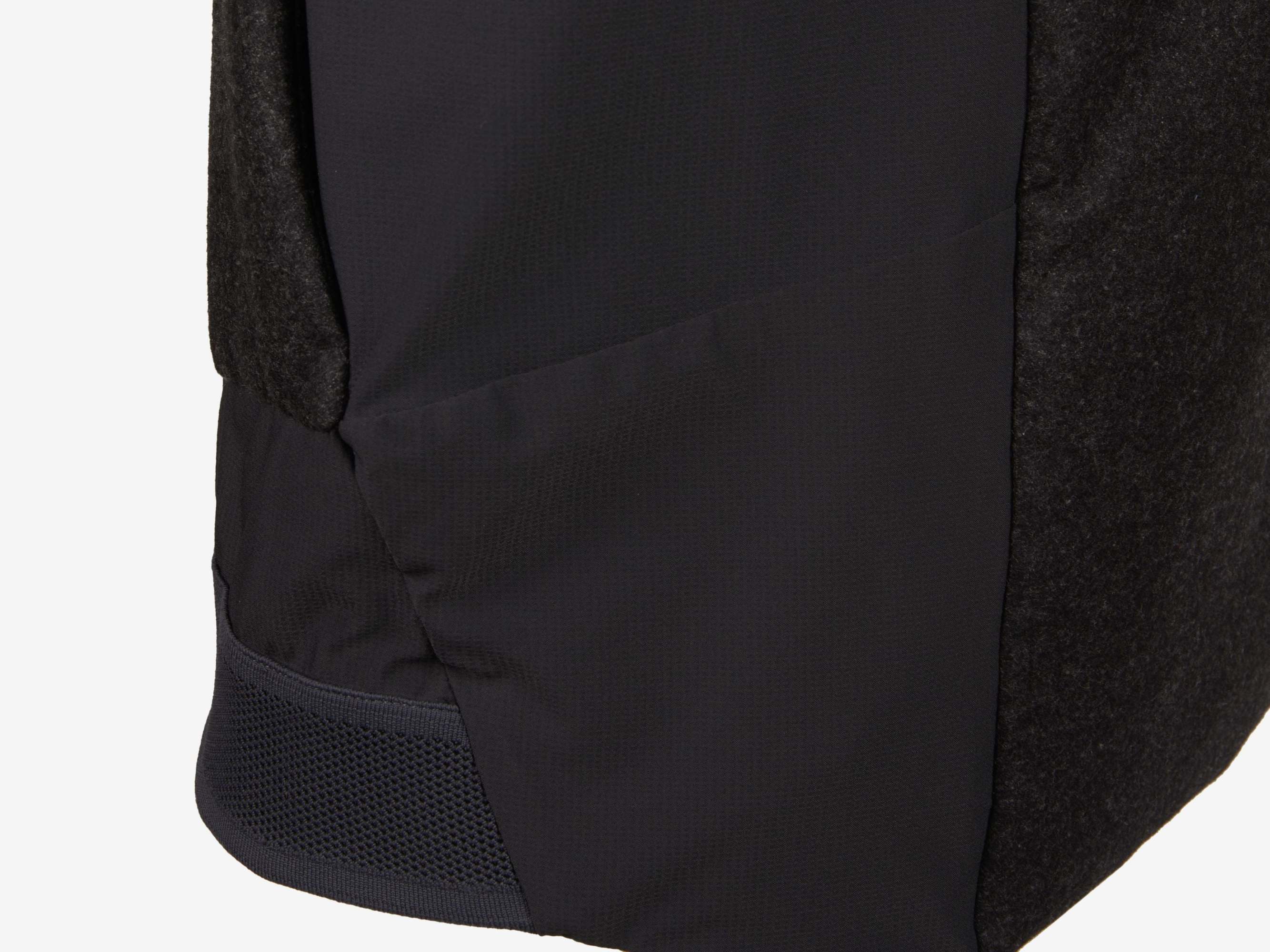 Sease Virgin Wool Midlayer Vest In Black