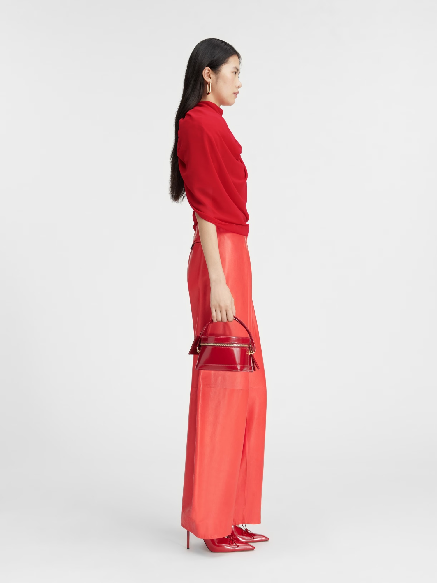 Jacquemus Asymmetric One-shoulder Top In Red