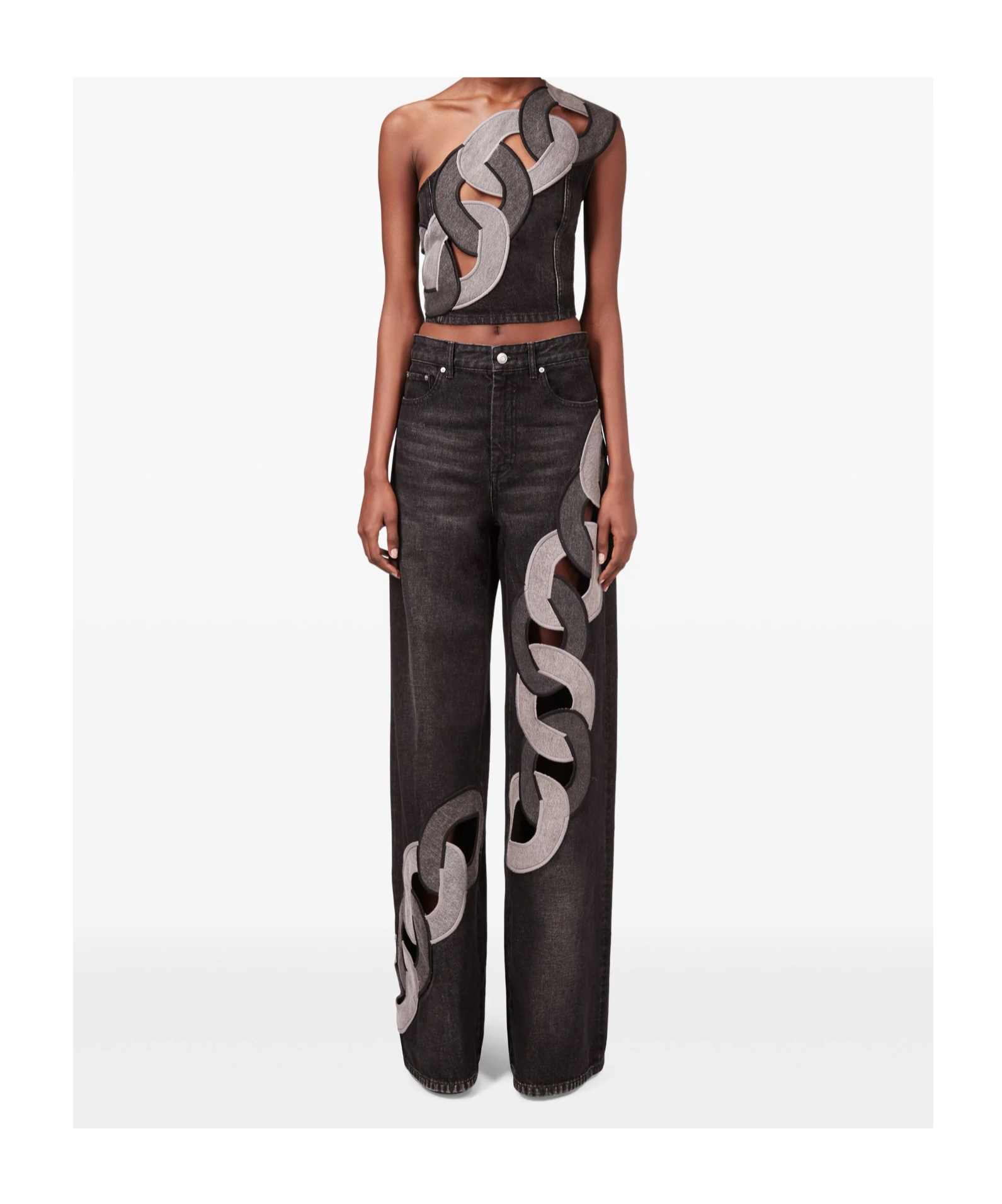 Area Chain Pattern Jeans