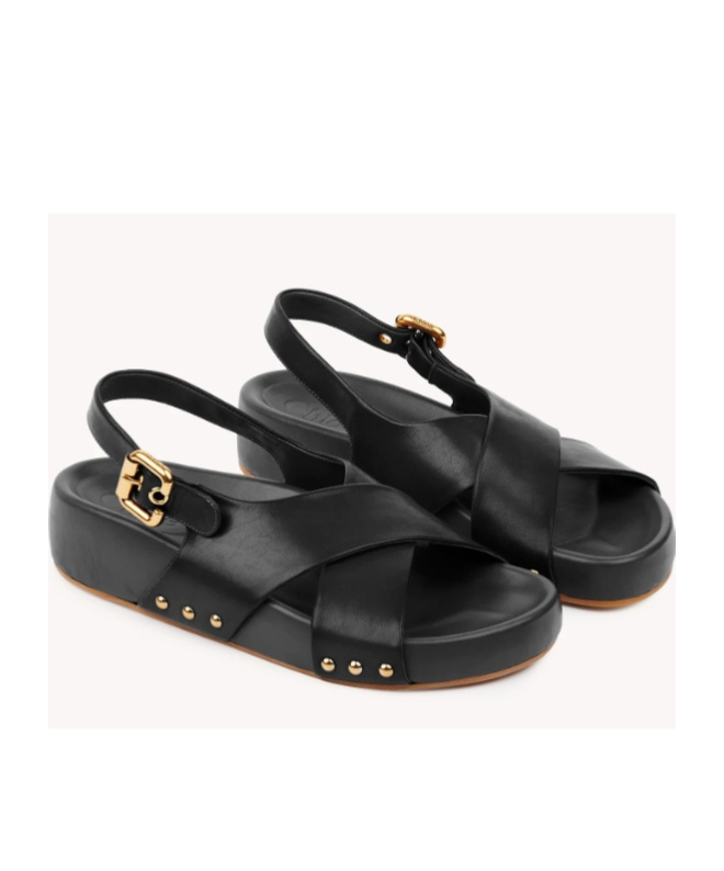 Chloé Round Toe Flat Sandals In Black