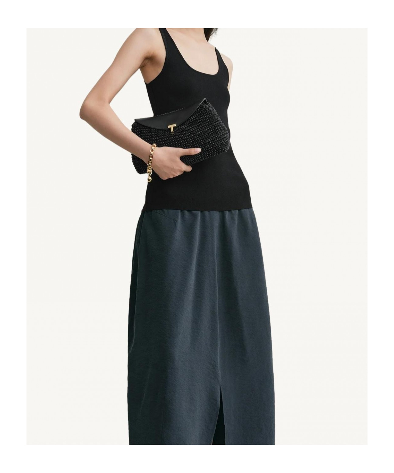 Totême Woven Shoulder Bag In Black