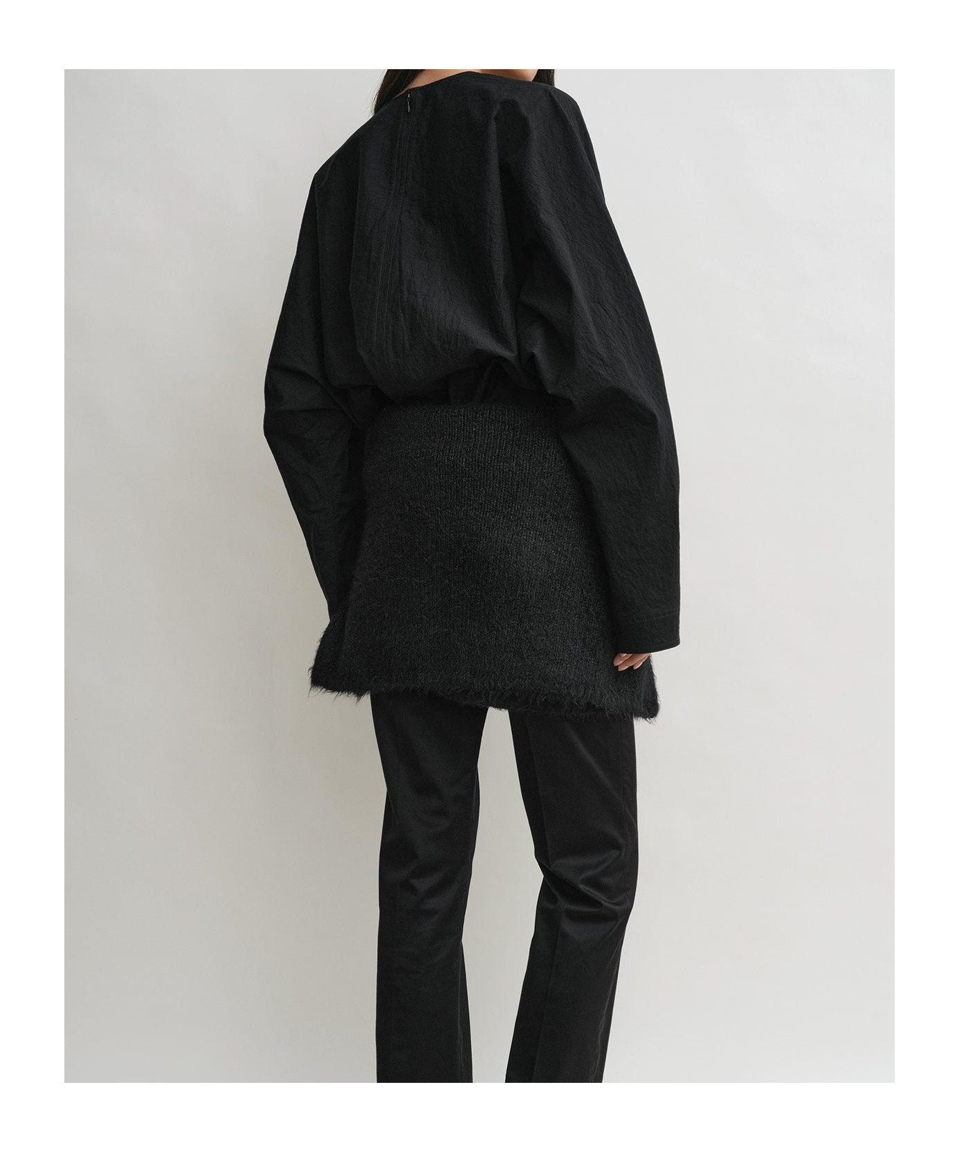 Totême Round-collar And Long-sleeved Top In Black