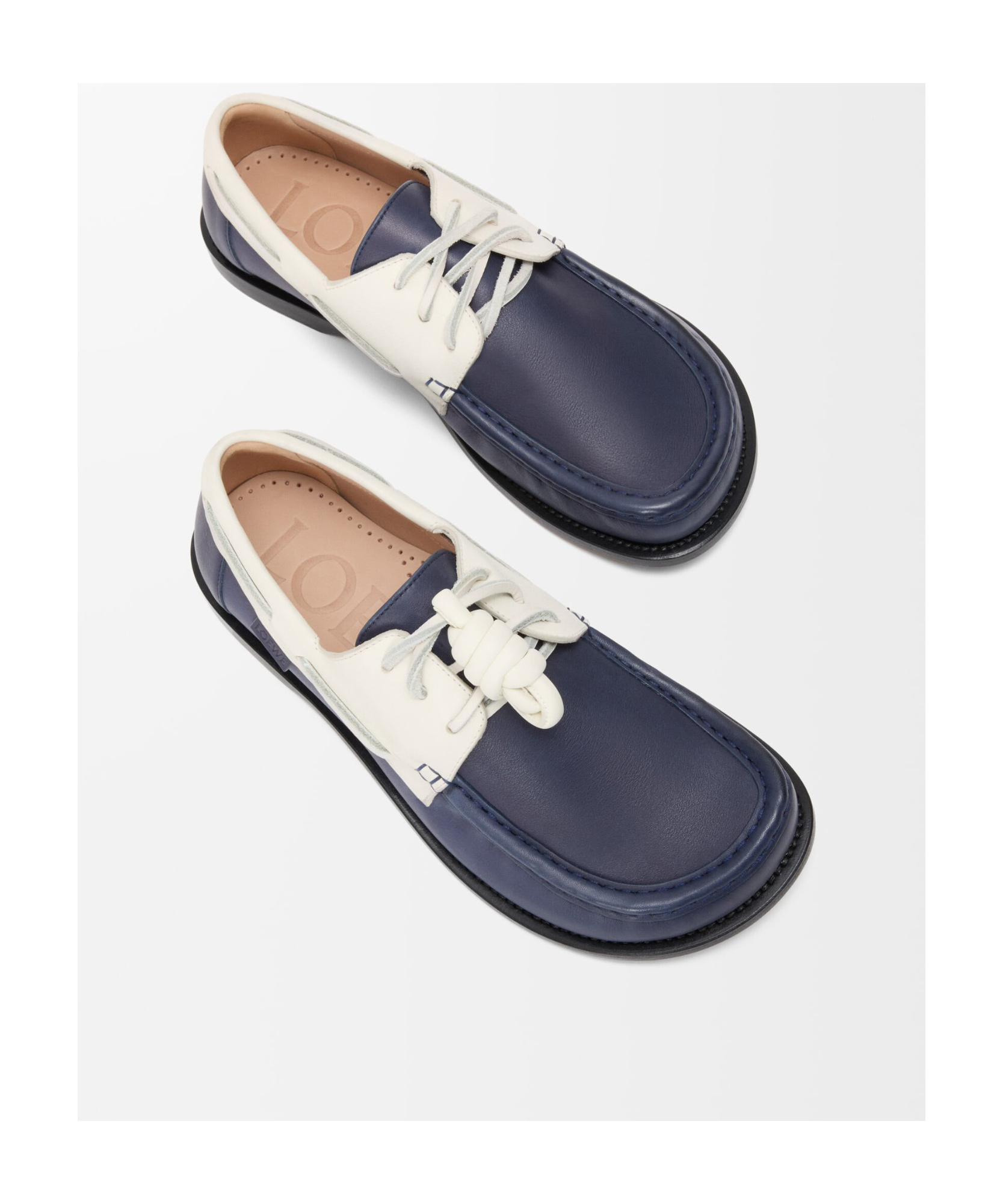 Loewe Campo Leather Boat Shoes In Black