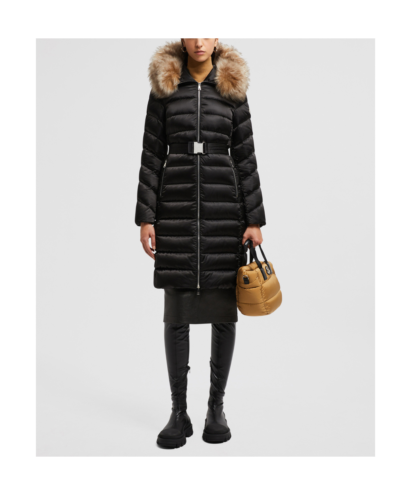 Moncler Leersie Long Down Jacket In Black