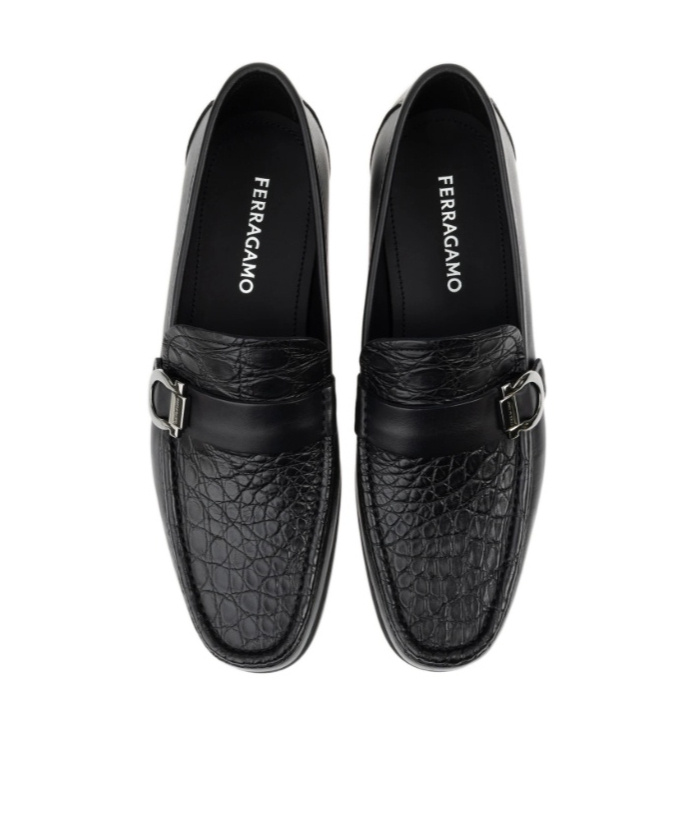 Ferragamo Loafer With Gancini Ornament In Black