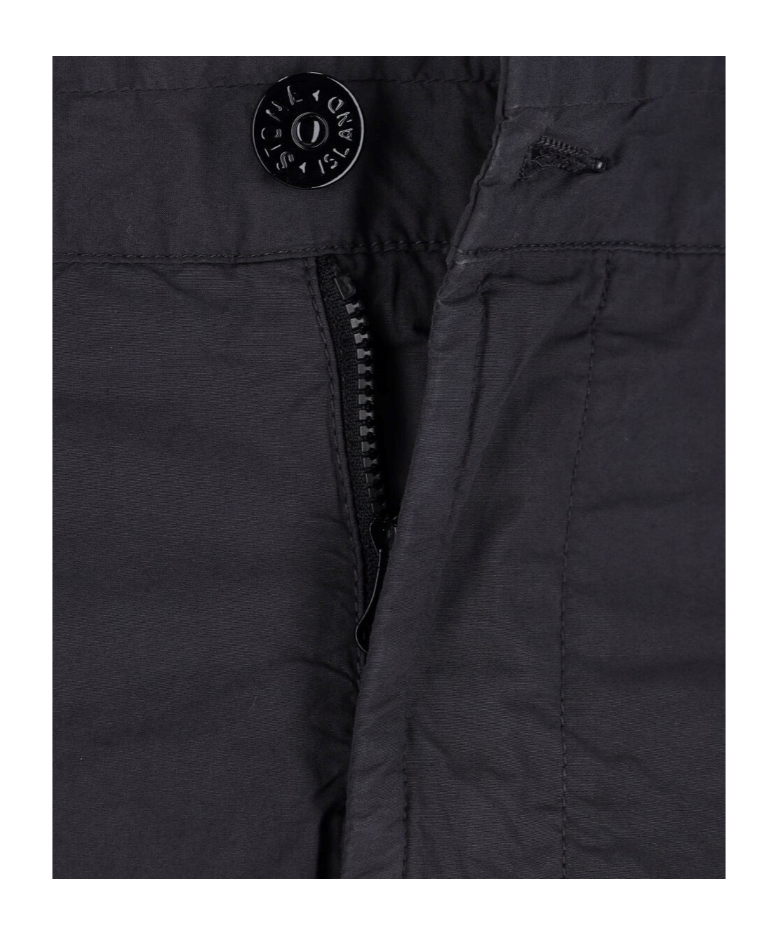 Stone Island Compass-badge Shorts In Black