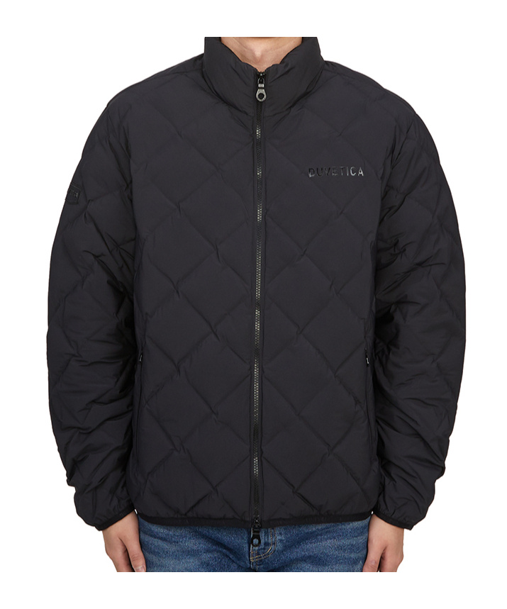 Duvetica Long-sleeved Down Jacket In Black