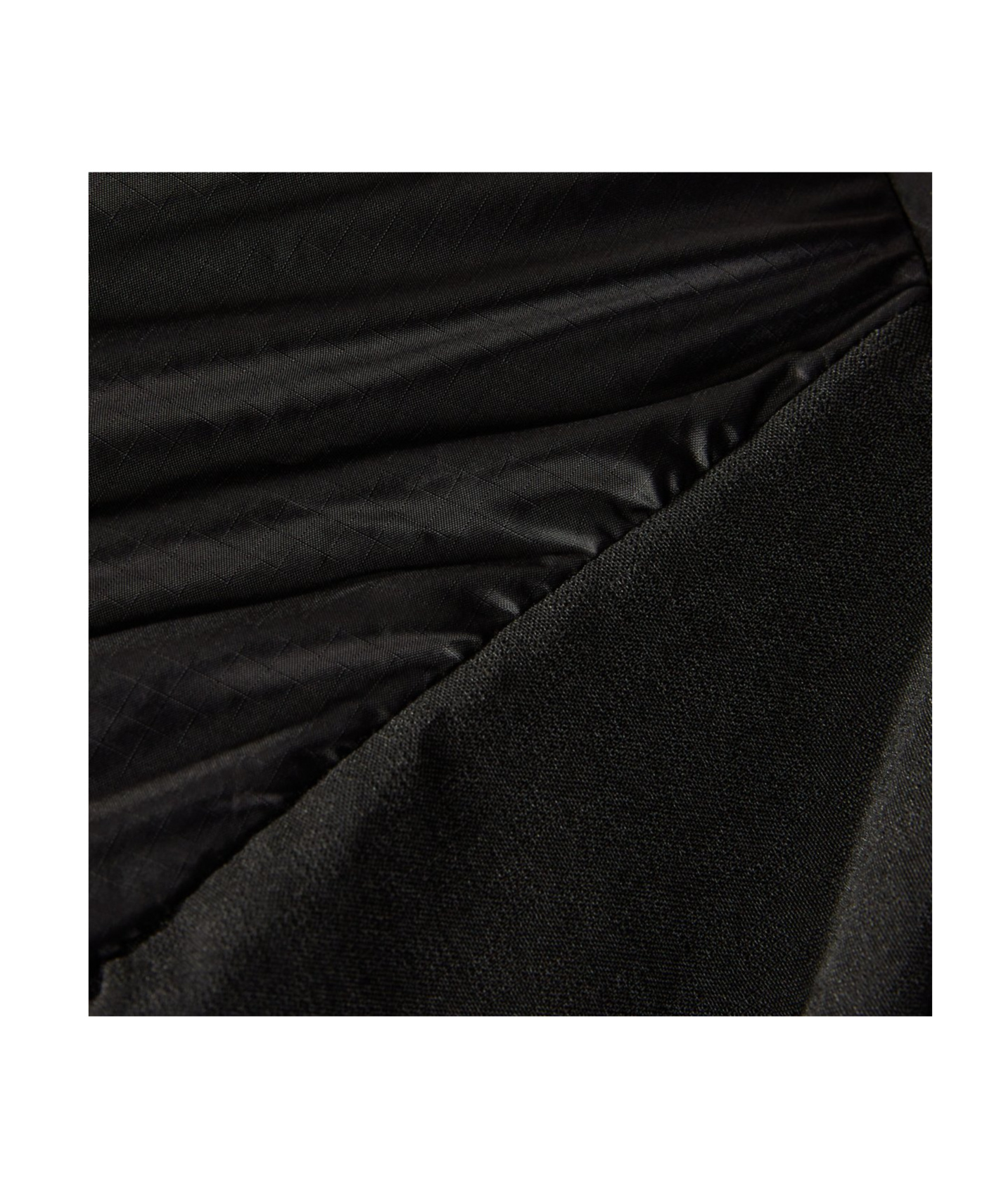 The North Face Terra Peak Jacket In Black