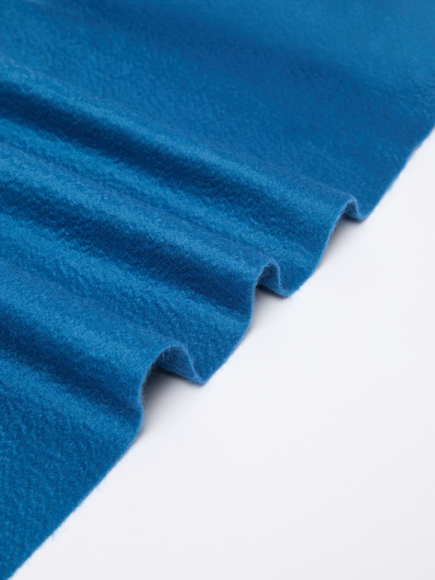 Max Mara Fringed Cashmere Shawl In Blue