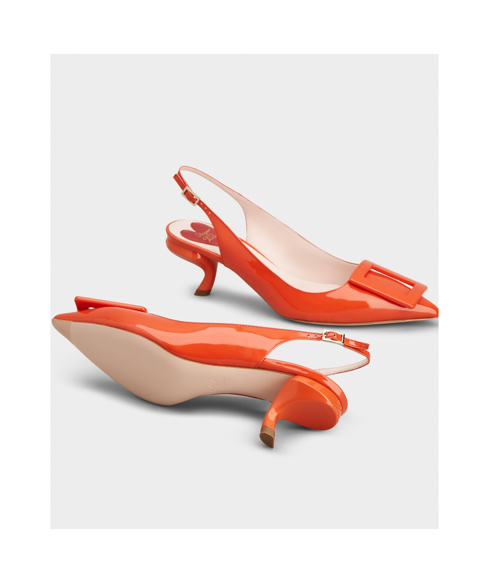 Roger Vivier Woman Pumps Red Size 8 Calfskin In Red