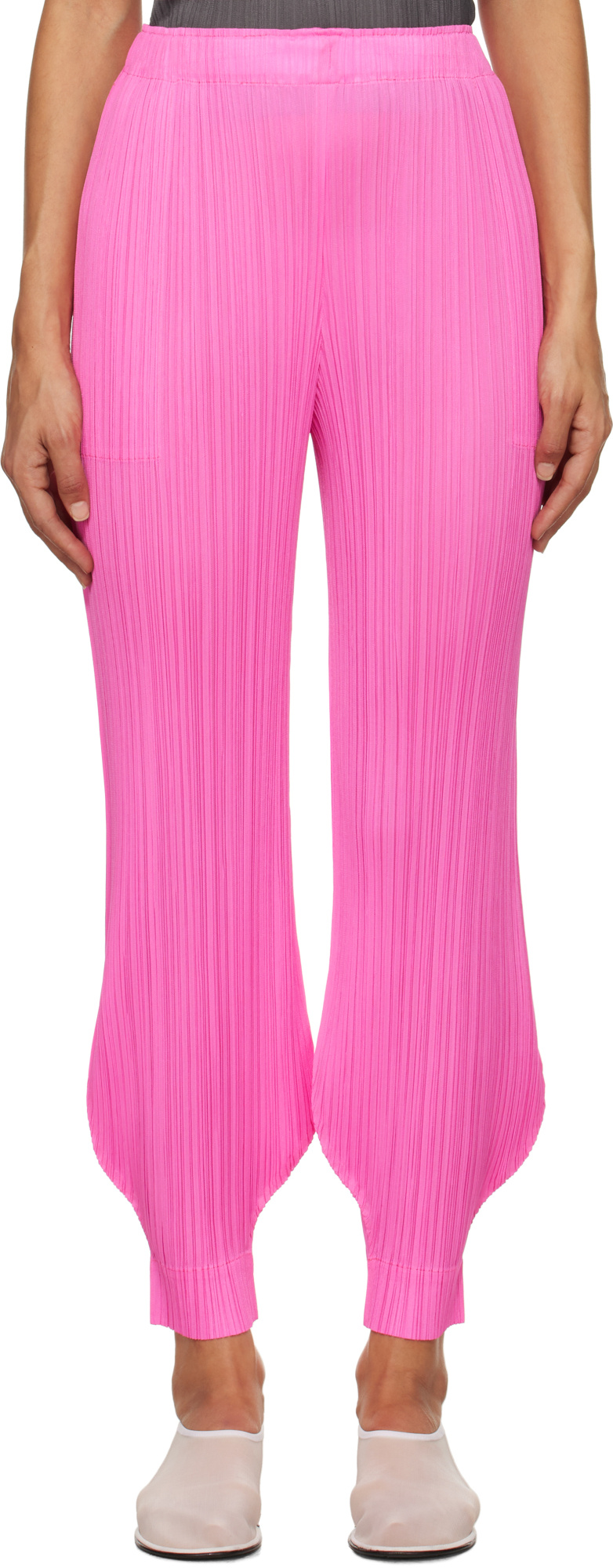 Shop Issey Miyake Elastic Waist Casual Pants In Pink