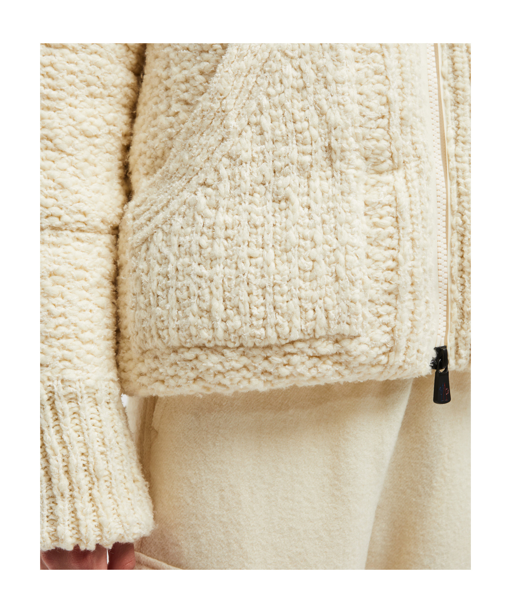 Moncler Serfaus Long-sleeved Wool Down Jacket In White