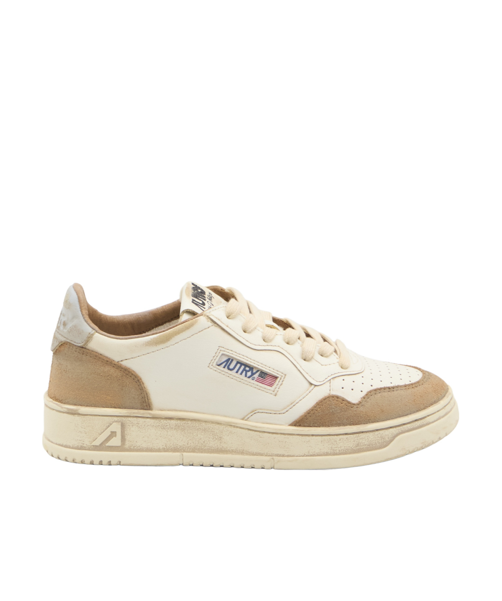 Autry Lace-up Low-cut Sneakers In Nude