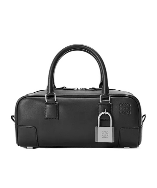 Loewe Womens Black Amazona 23 Cropped Leather Shoulder Bag In Black