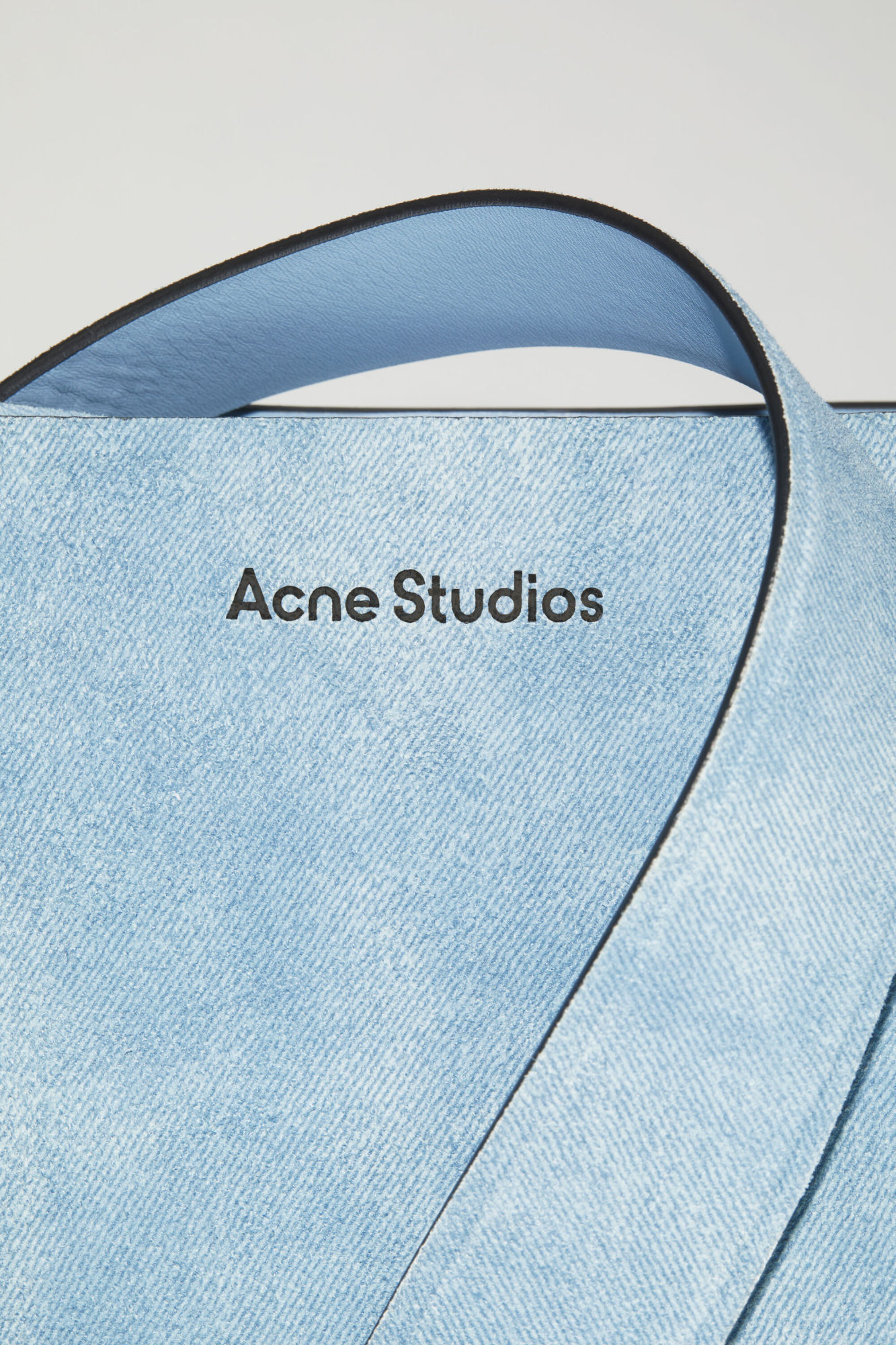 Shop Acne Studios Logo-print Denim Tote Bag In Blue