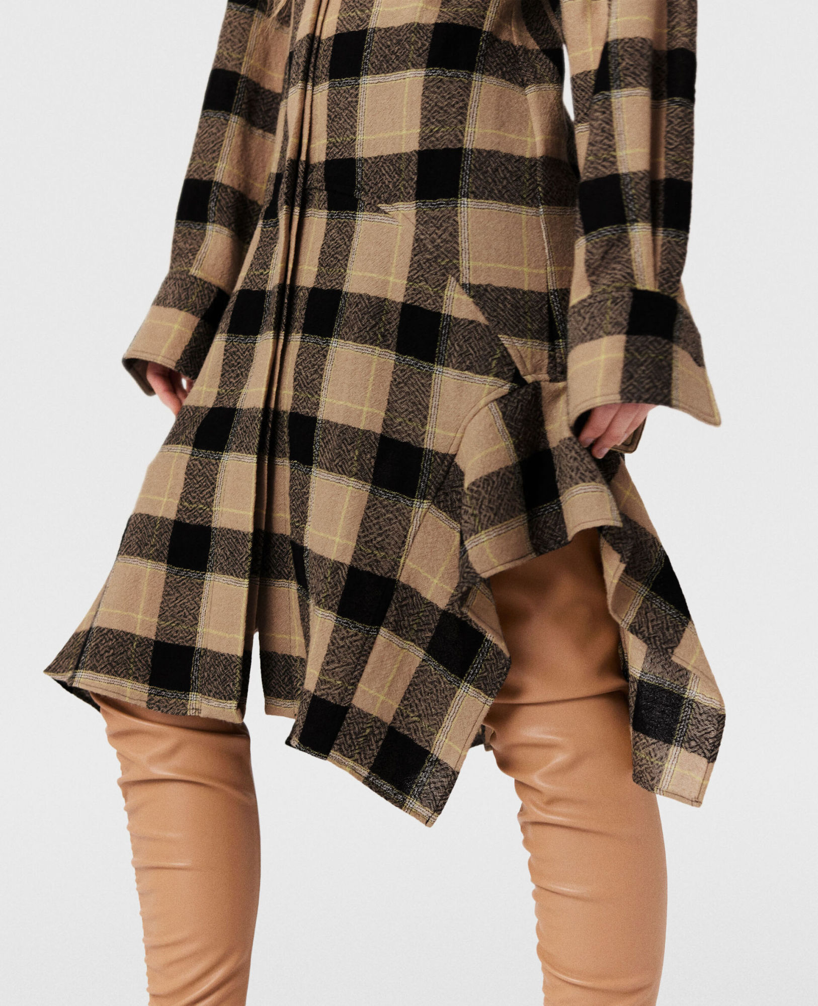 Stella Mccartney Horn Check Medium Length Wool Dress In Green