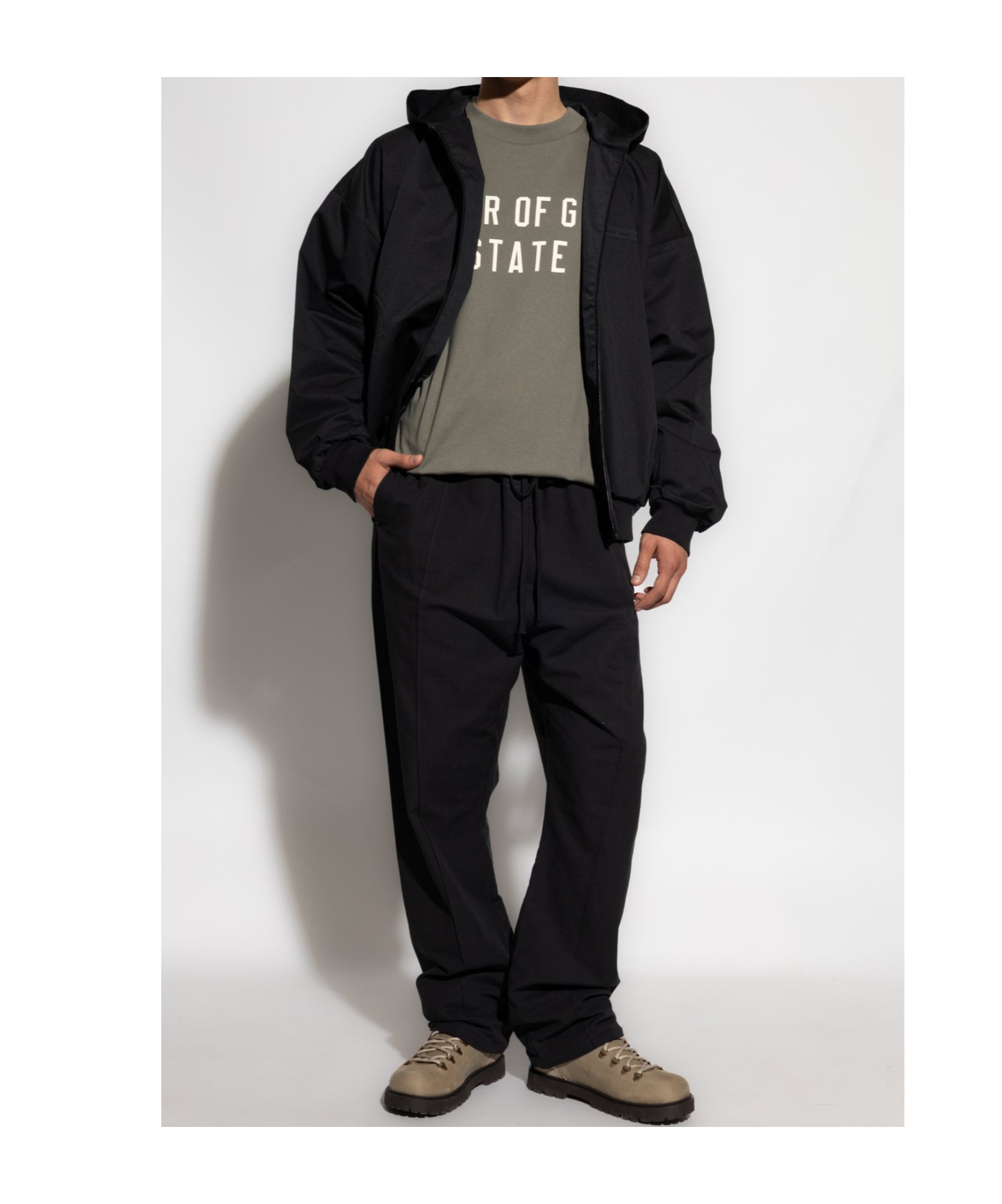 Essentials Drawstring-fastening Sweatpants In Black