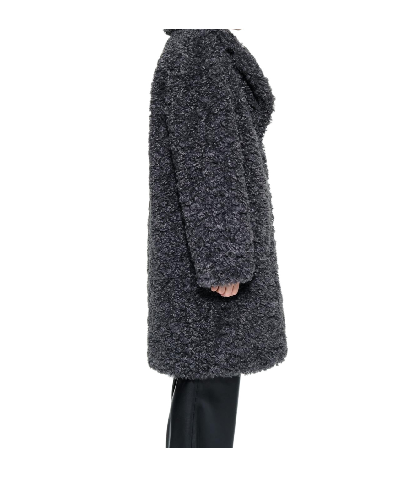 Stand Studio Nicole Fur Coat In Black