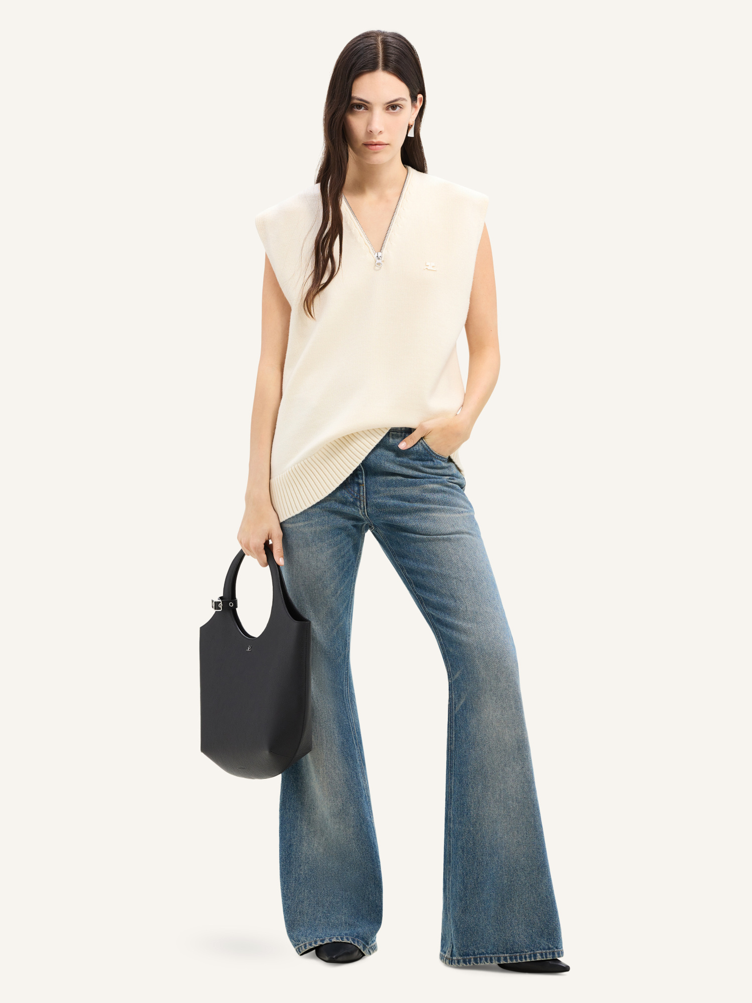 Courrèges Zipped V-neck Vest In White