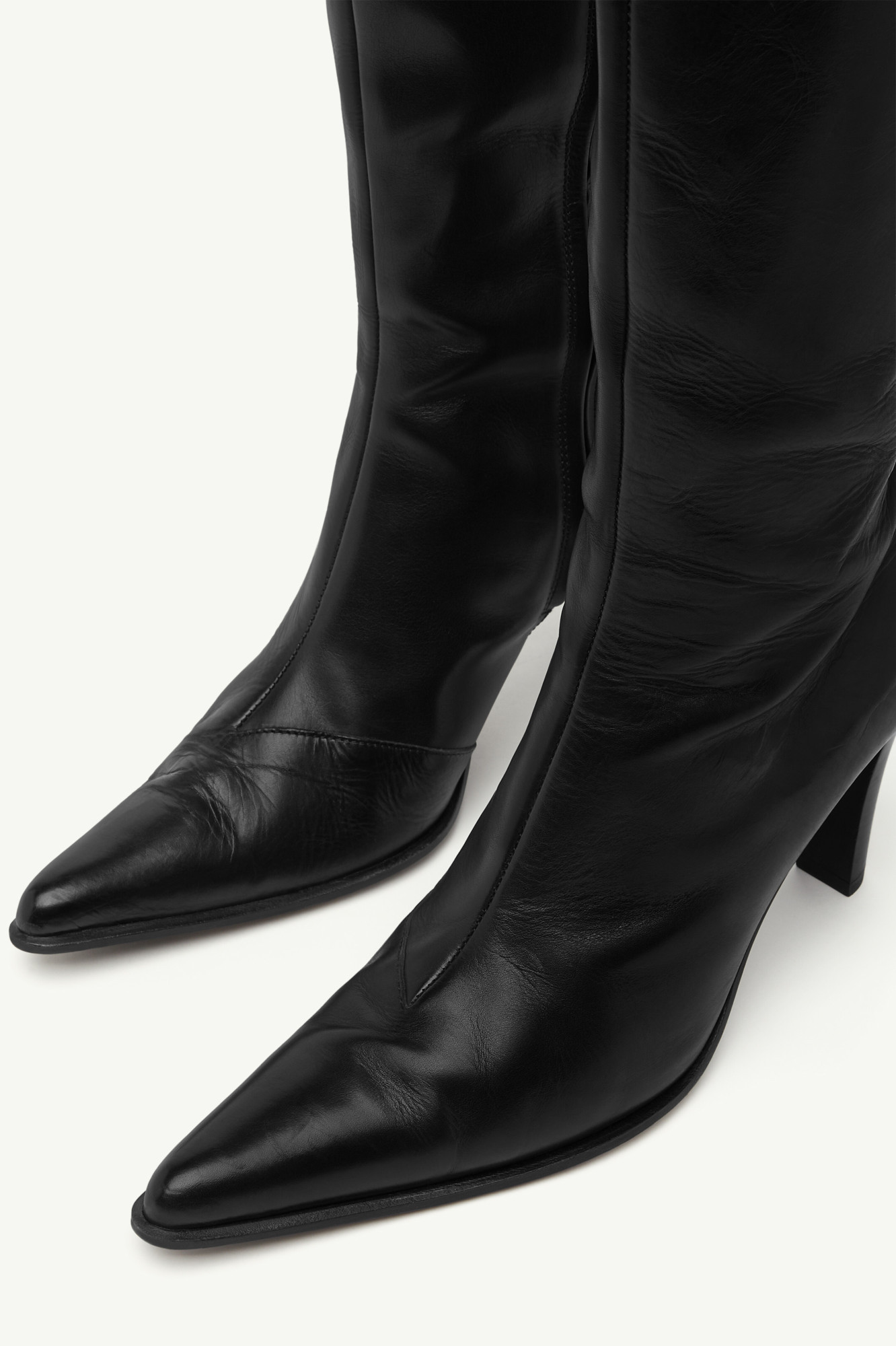 Mm6 Maison Margiela Leather Knee-high Boots In Black